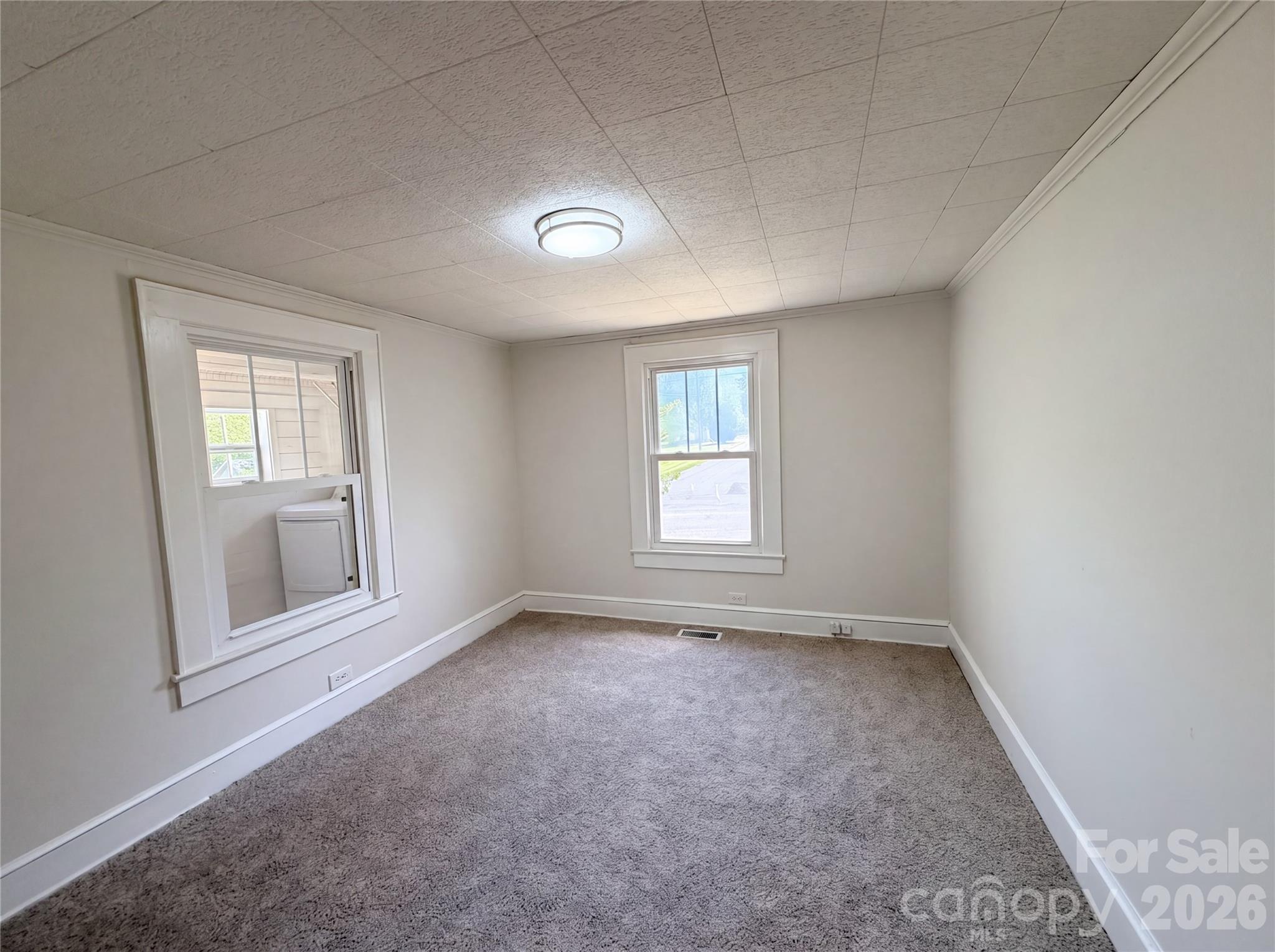 Single Family Residence at 215 S Ferry Road, New London, photo 16 of 21