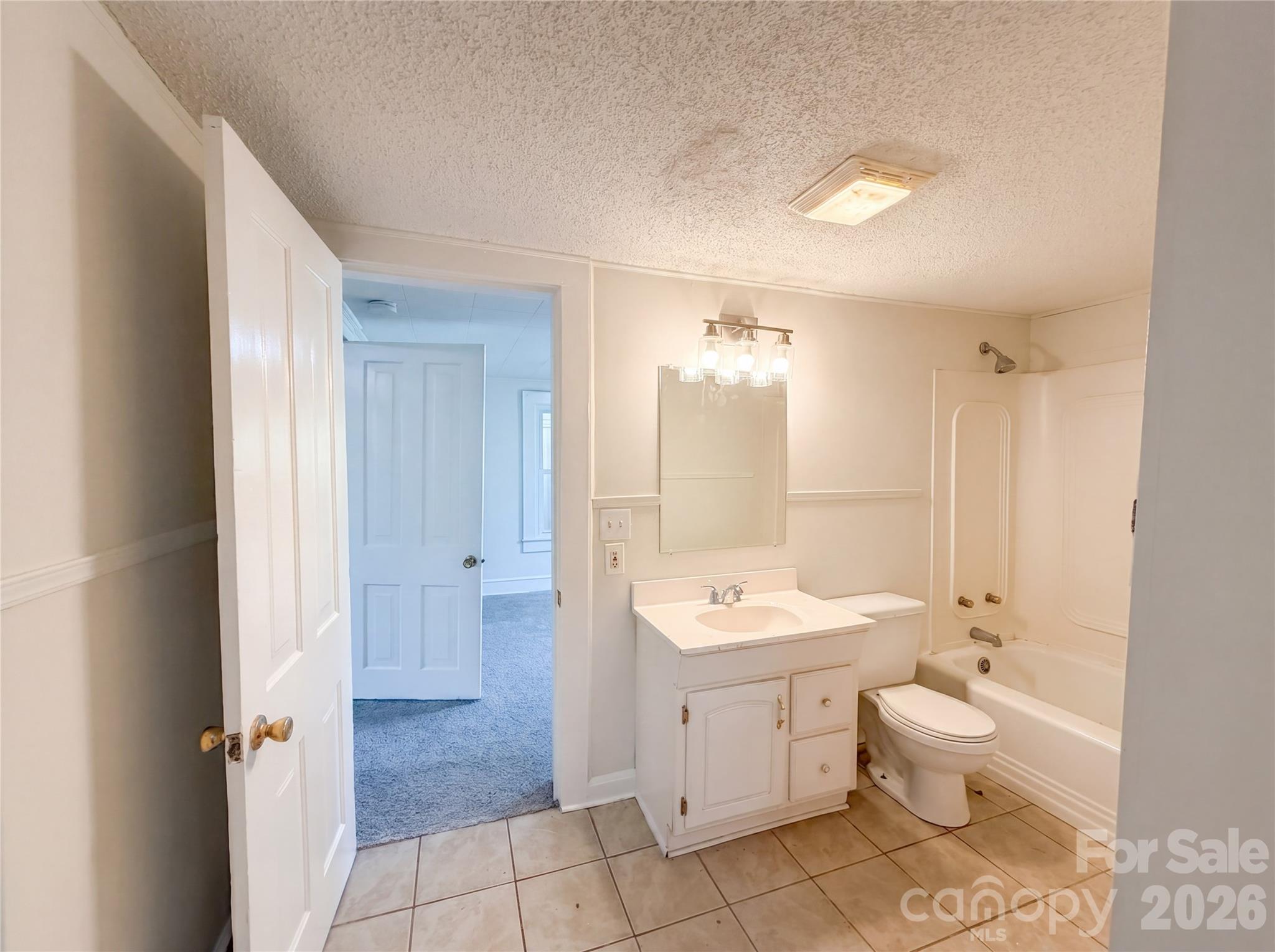 Single Family Residence at 215 S Ferry Road, New London, photo 18 of 21