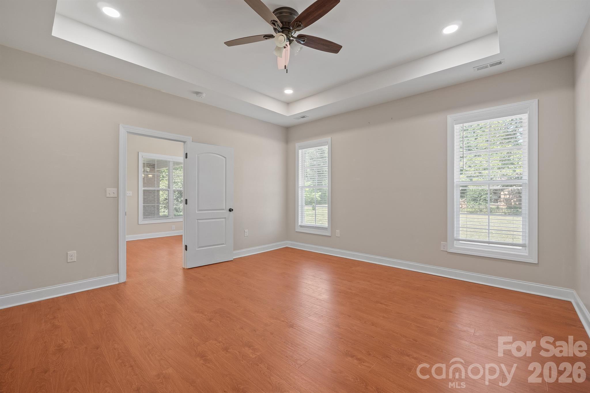 Single Family Residence at 101 Long Meadows Drive, Kings Mountain, photo 23 of 33