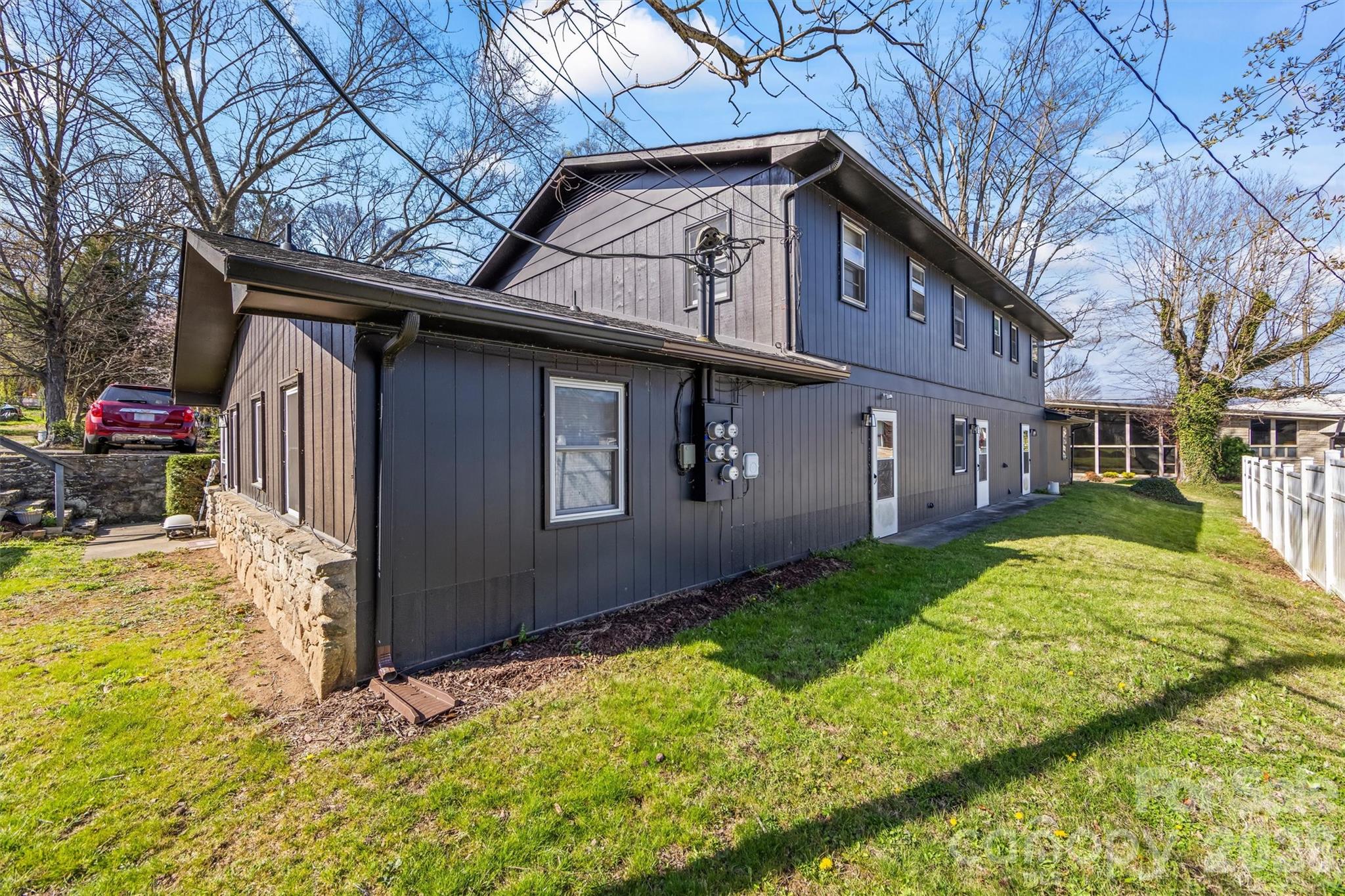 Fiveplex at 71 Maple Street, Clyde, photo 18 of 22
