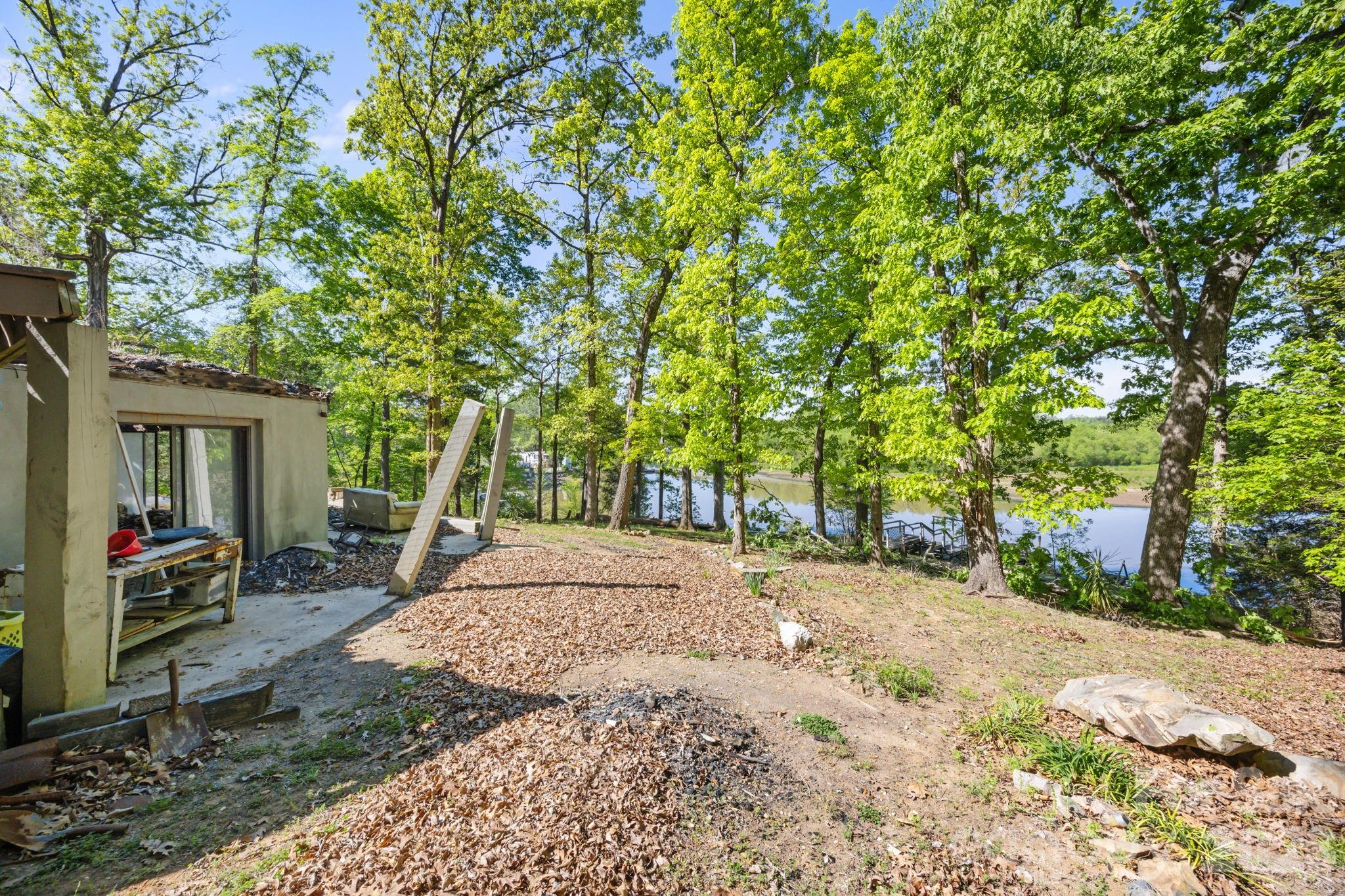 Lot at 405 Carroll Cove, Lake Wylie, photo 16 of 19