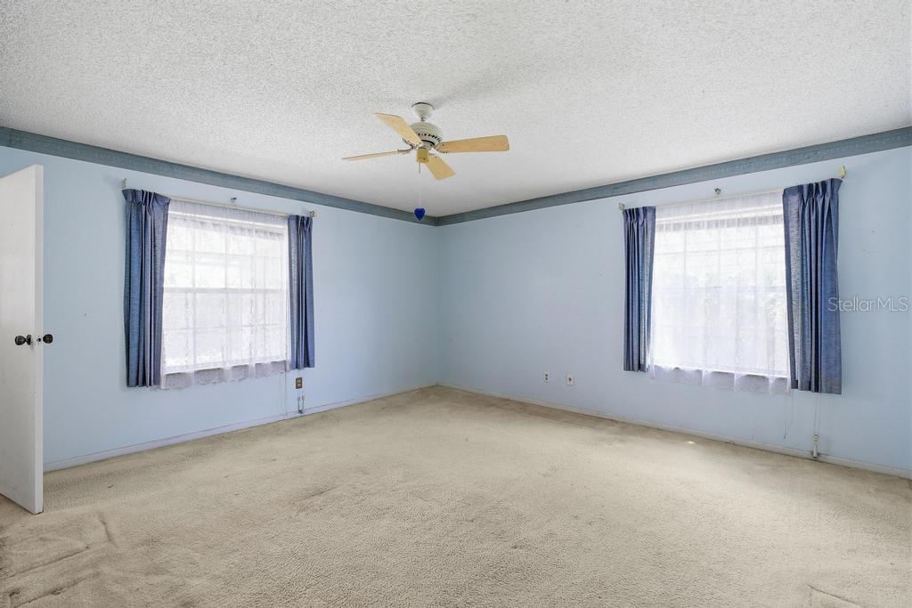 Single Family Residence at 33 SANDRA CIR, NEW SMYRNA BEACH, photo 7 of 11