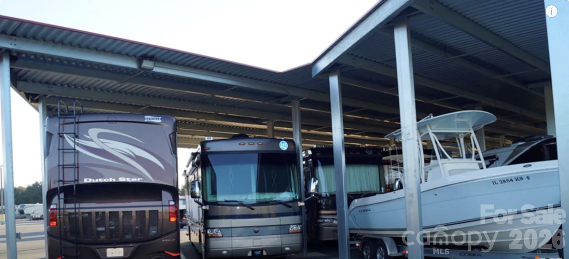 RV and boat storage available - 18524 Mainsail Court, Lancaster