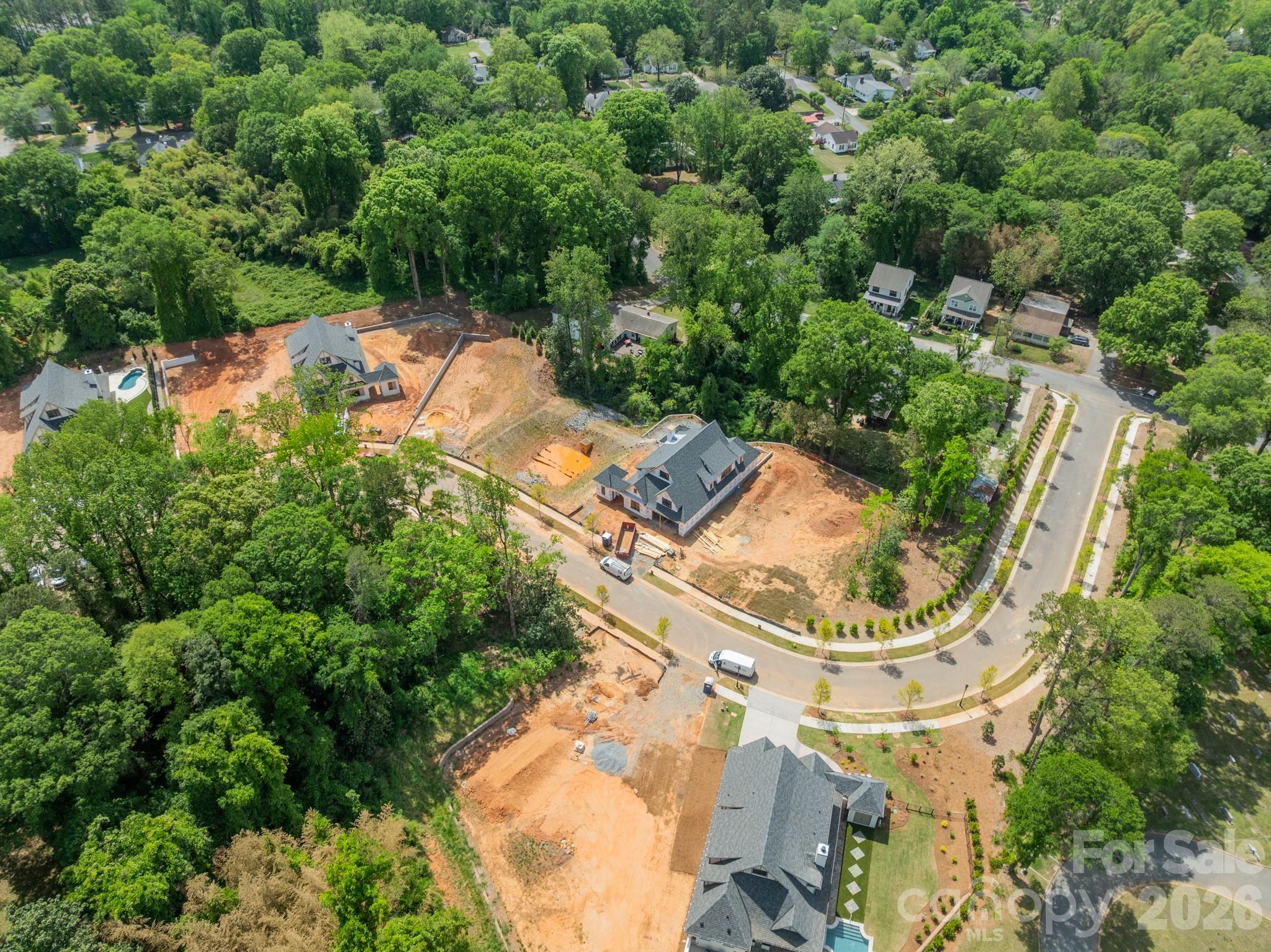Single Family Residence at 519 Winding Way, Belmont, photo 5 of 48
