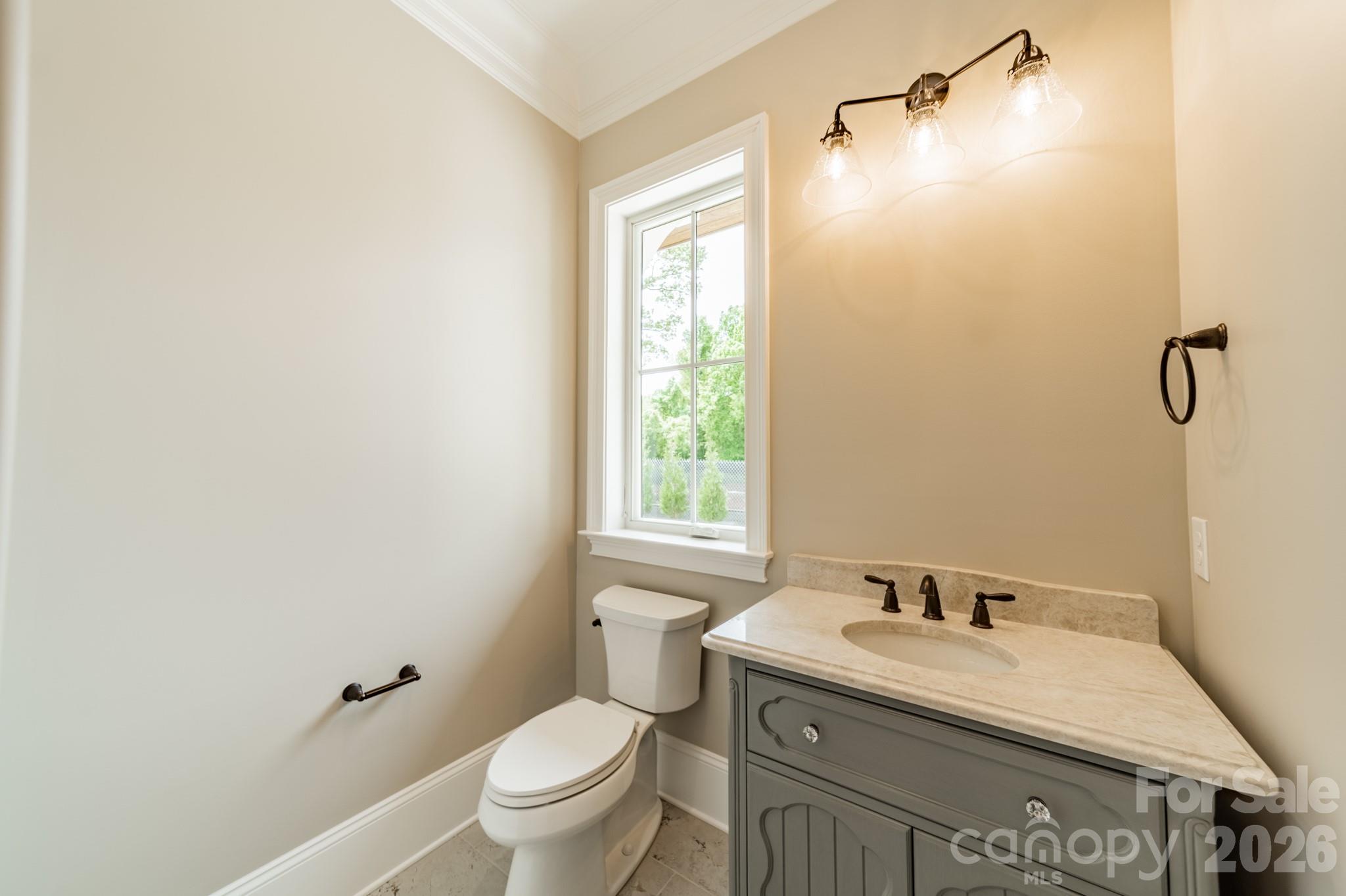 Single Family Residence at 519 Winding Way, Belmont, photo 32 of 48