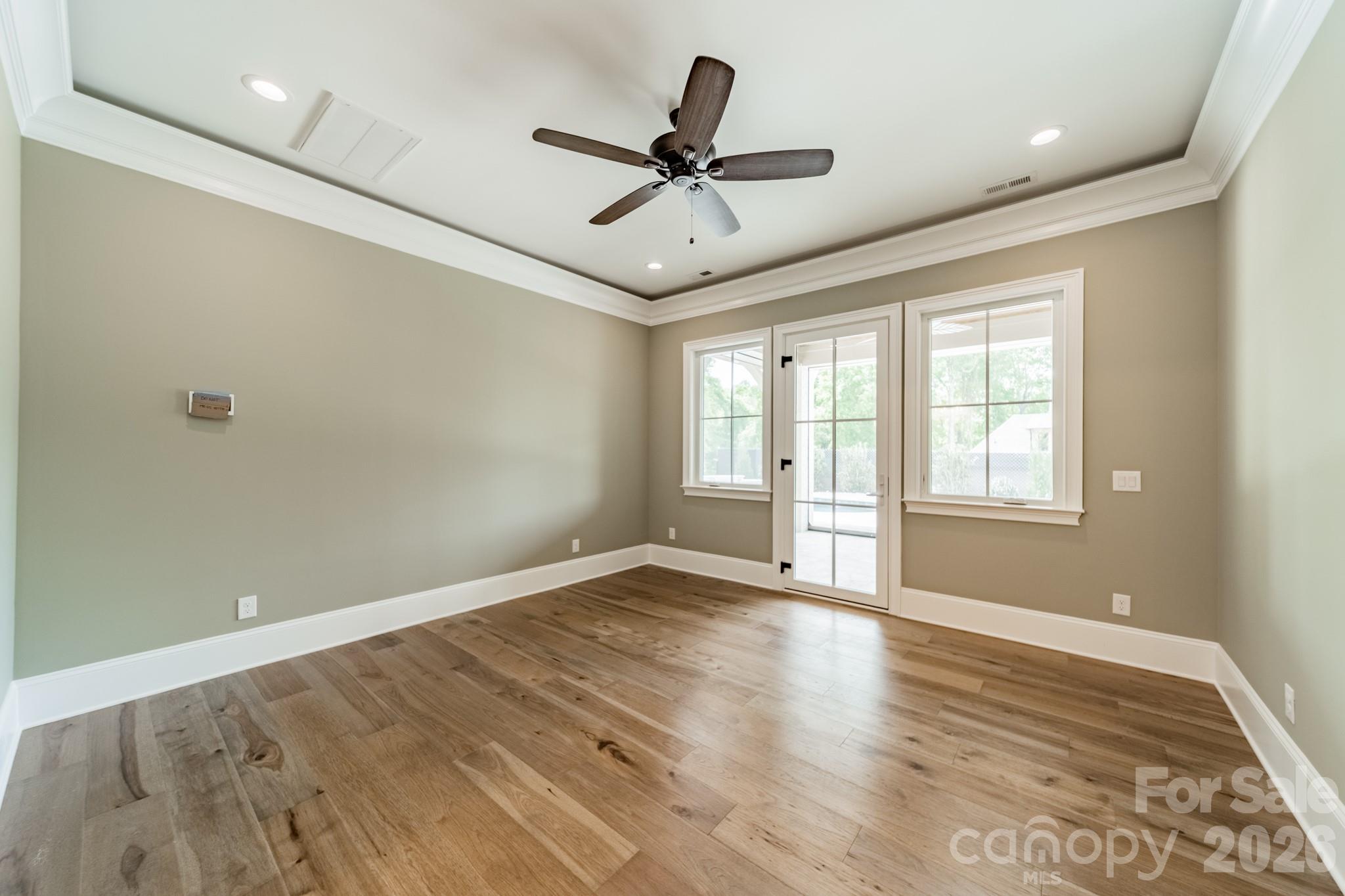 Single Family Residence at 519 Winding Way, Belmont, photo 34 of 48