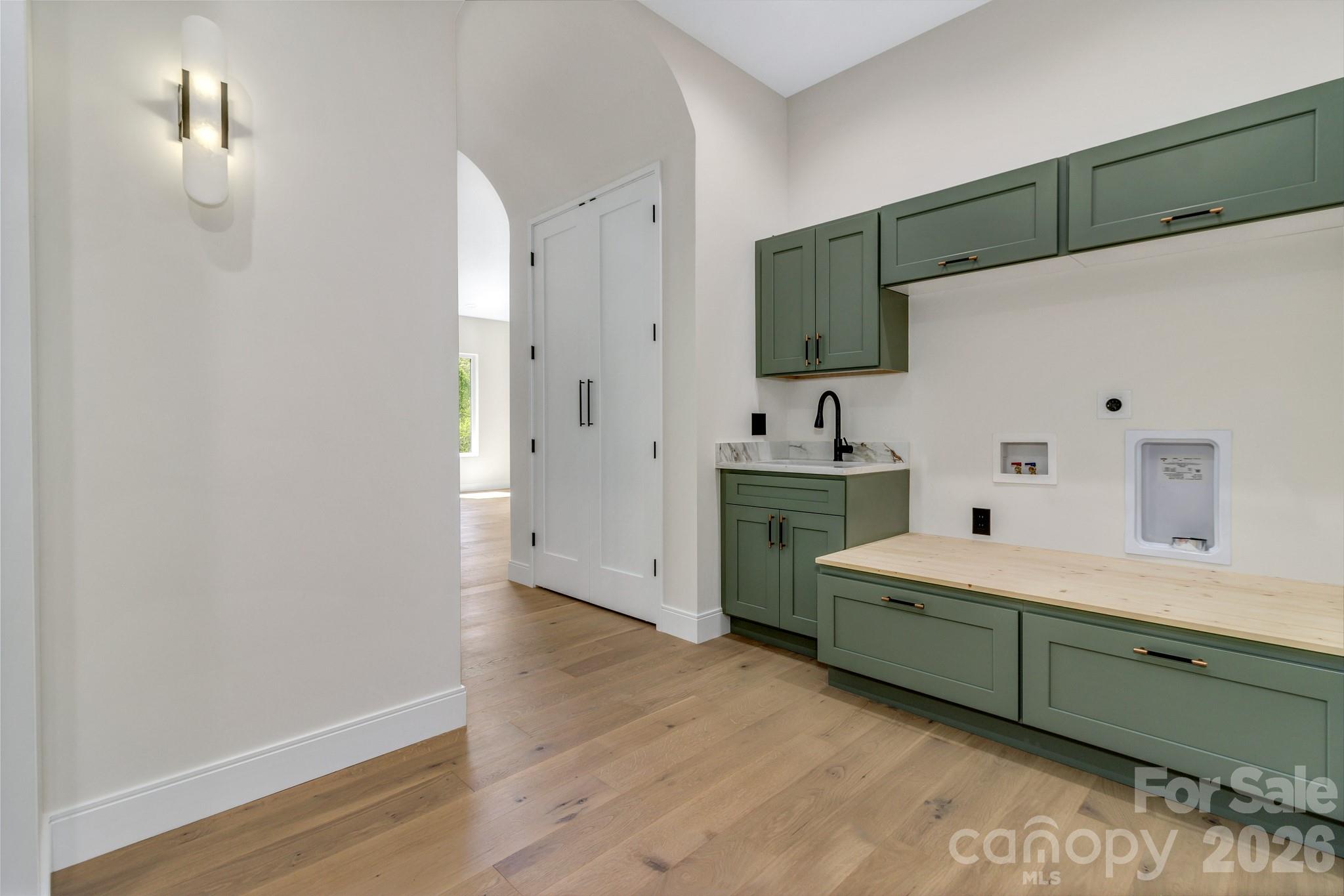 Single Family Residence at 134 View Ridge Parkway, Leicester, photo 19 of 48
