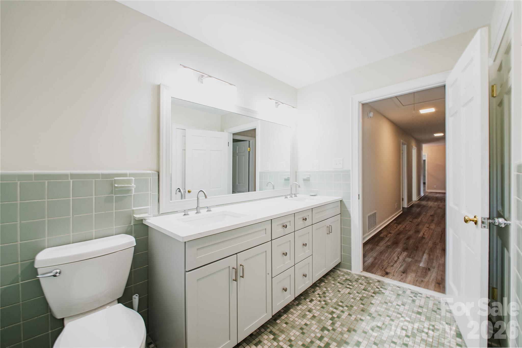 Single Family Residence at 719 Avondale Avenue, Albemarle, photo 59 of 91