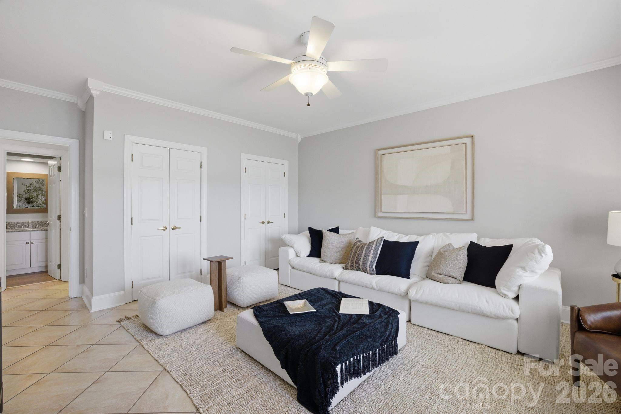 Lower level guest bedroom 4/lounge. - 144 Mariner Pointe Lane, Mooresville