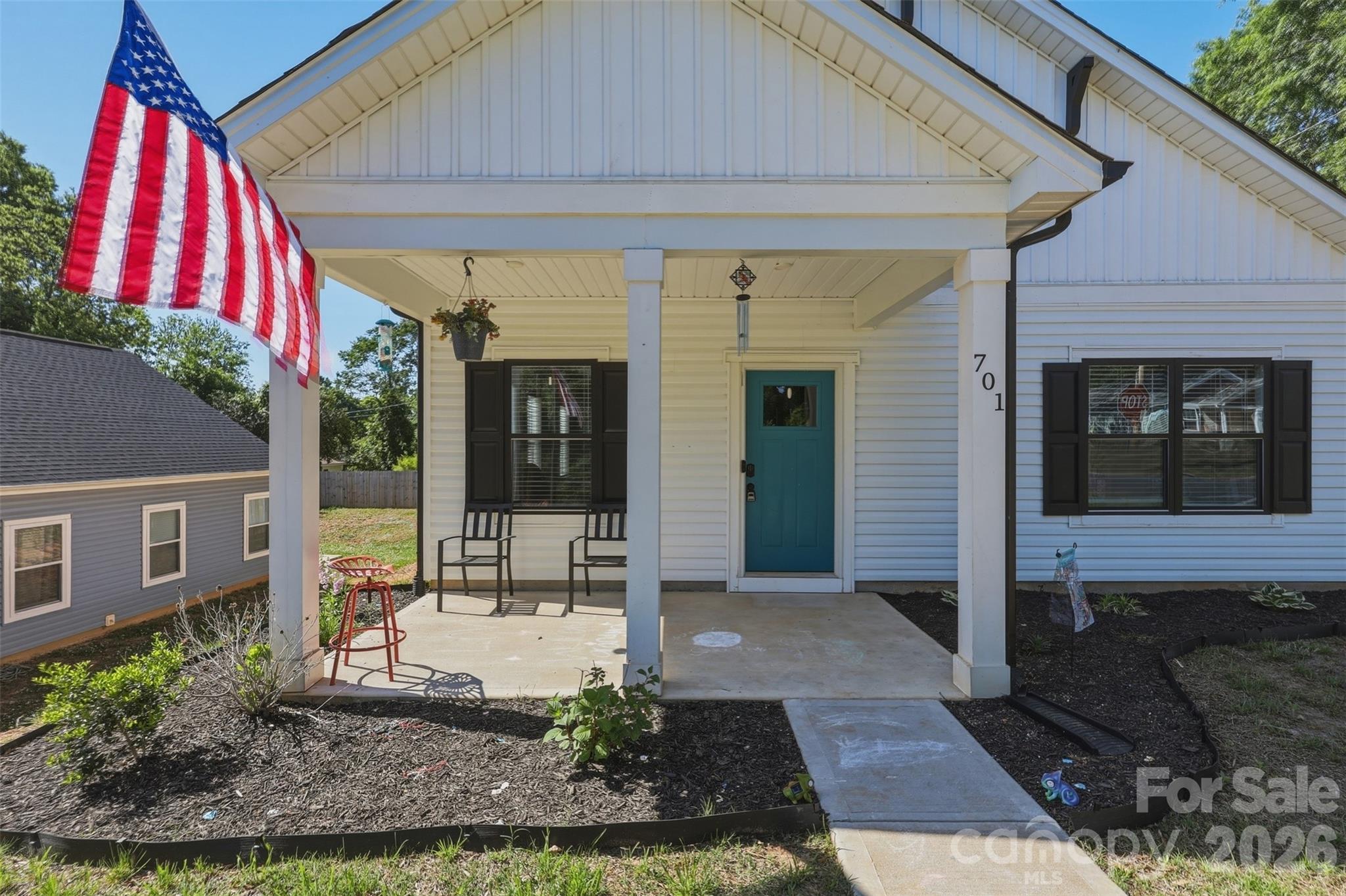 Single Family Residence at 701 E 3rd Avenue, Gastonia, photo 3 of 32