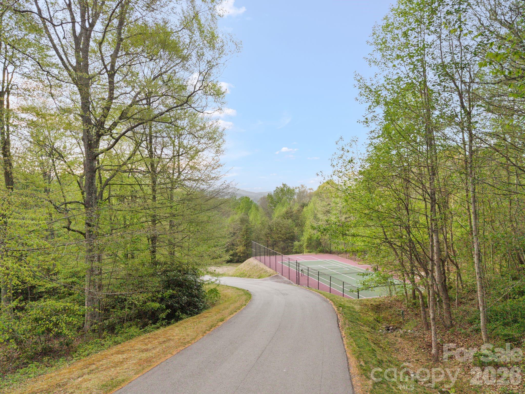 Single Family Residence at 25 View Ridge Parkway, Leicester, photo 37 of 38