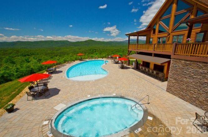 Community Pool and Hit Tub - Lot 148 Rocky Falls Lane, Lenoir