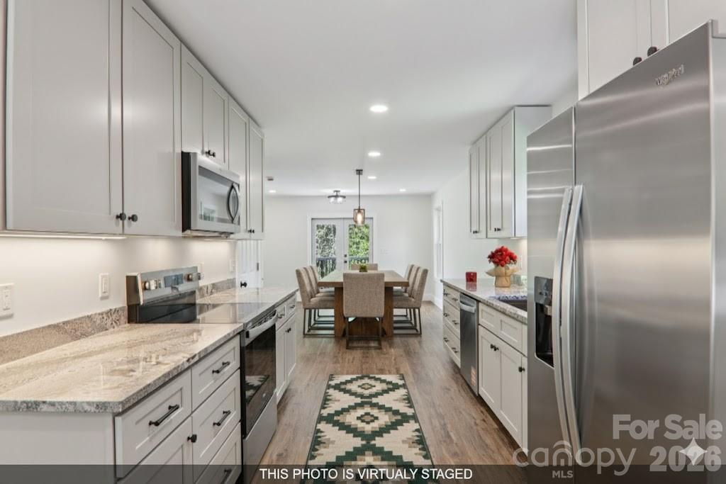 Single Family Residence at 12 Whipoorwill Way, Waynesville, photo 10 of 43