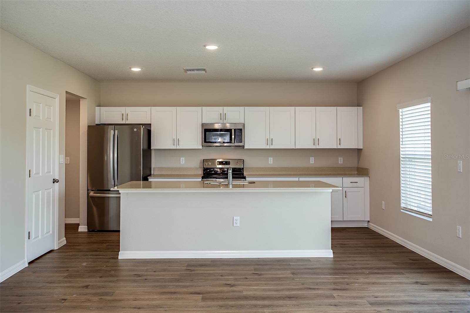Single Family Residence at 4159 RIVER BEACON BLVD, DAVENPORT, photo 11 of 25