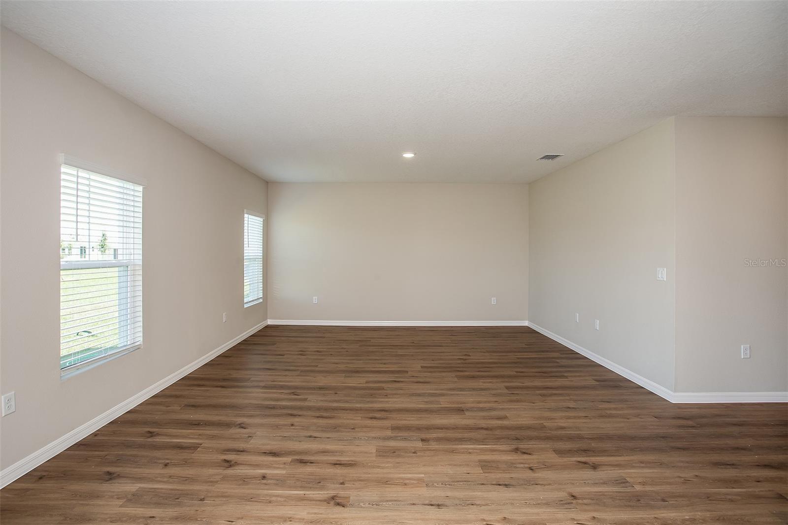 Single Family Residence at 4159 RIVER BEACON BLVD, DAVENPORT, photo 14 of 25