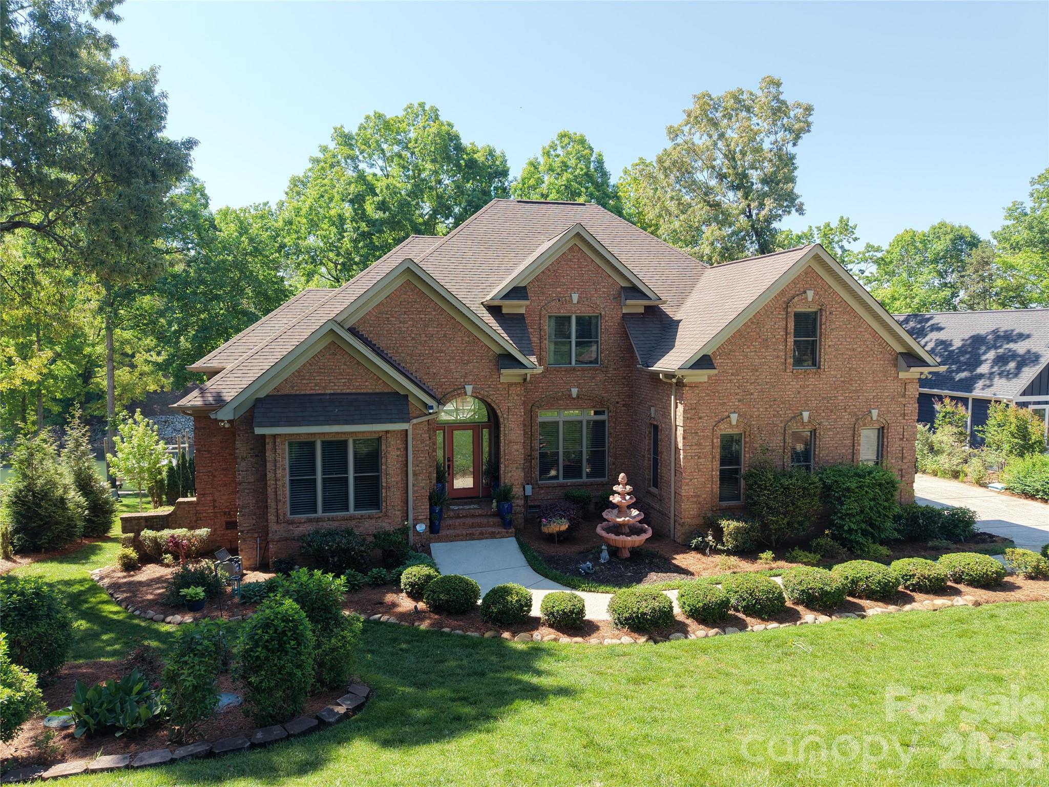 Single Family Residence at 107 Nautilus Court, Troutman, photo 2 of 46
