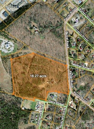 Acreage with historic house - 102 Weaver Mill Road, Columbus