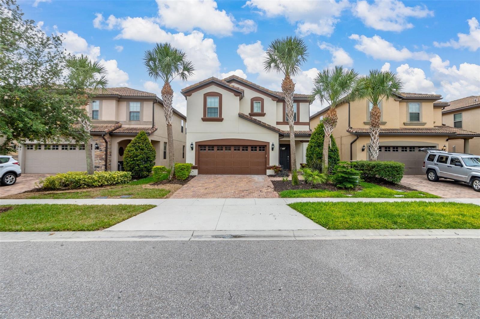 Single Family Residence at 8912 RHODES ST, KISSIMMEE, photo 2 of 93