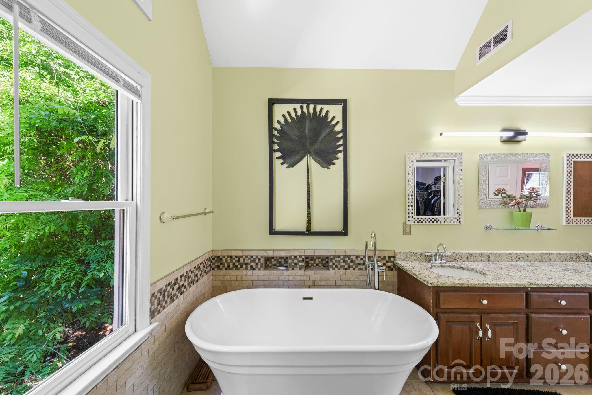 Single Family Residence at 1265 Braeburn Road NW, Concord, photo 21 of 45