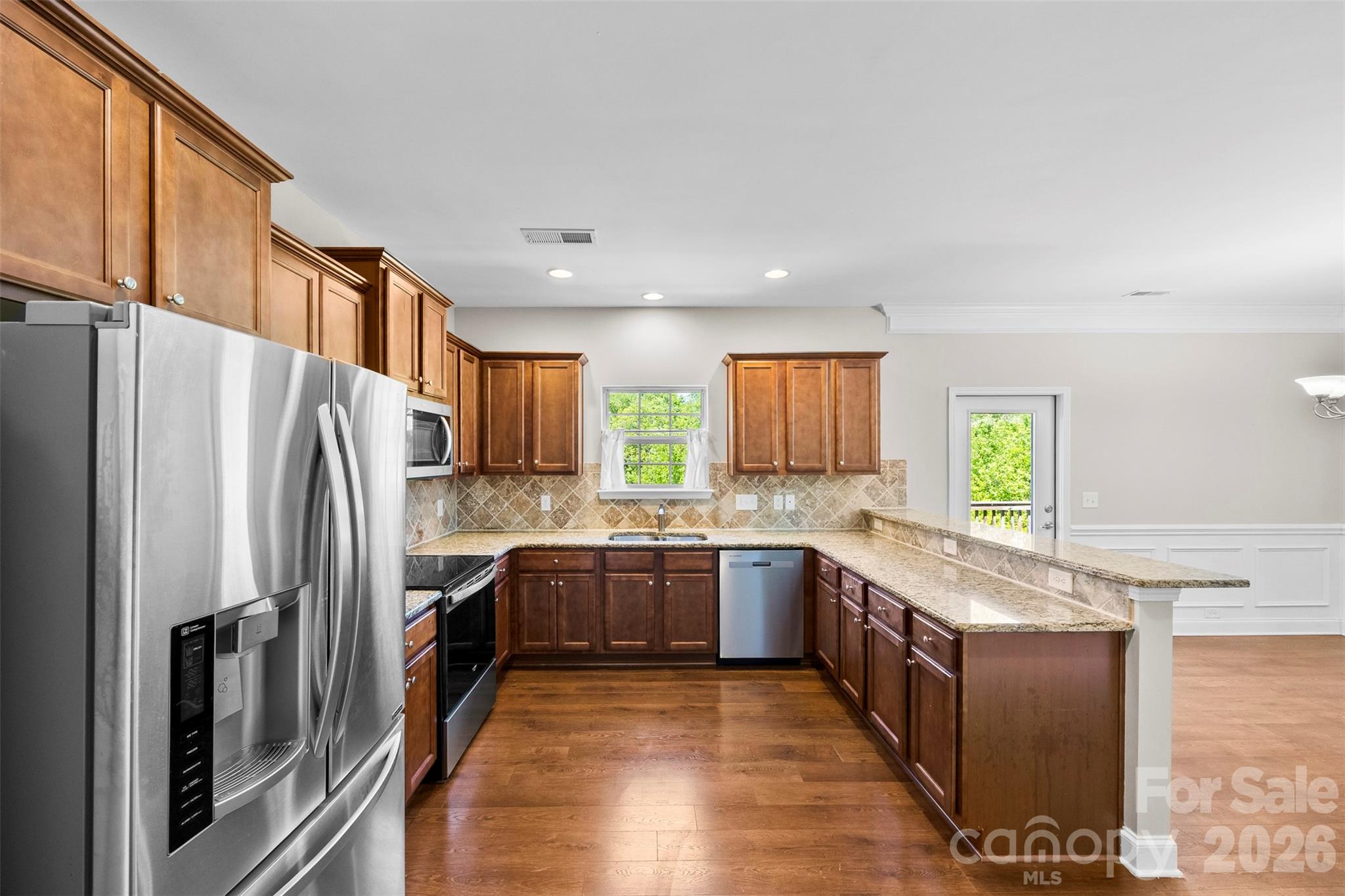 Single Family Residence at 2548 Flintshire Lane, Gastonia, photo 7 of 38