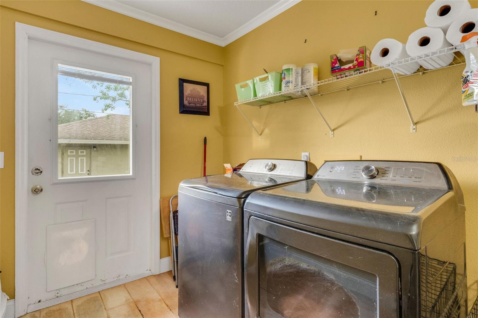 Single Family Residence at 202 SAINT LUCIE RD, WINTER HAVEN, photo 6 of 32