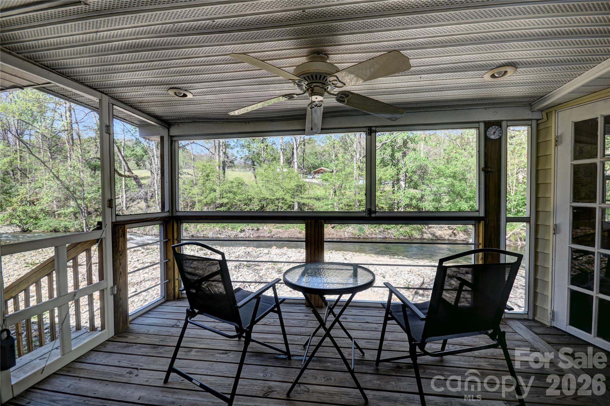 Screened porch over looking the creek - 91 Mallard Loop, Waynesville