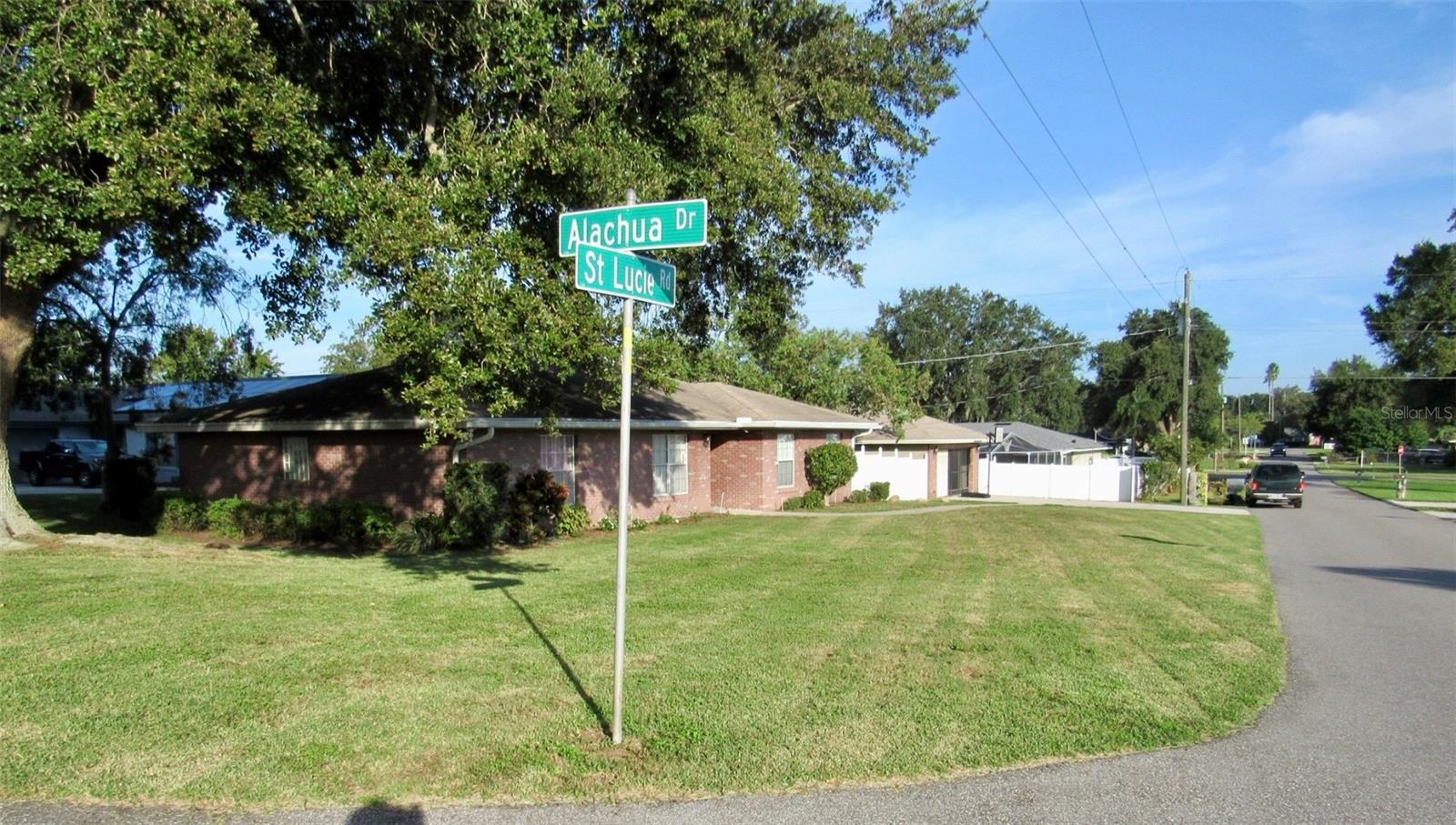 Single Family Residence at 202 SAINT LUCIE RD, WINTER HAVEN, photo 28 of 32