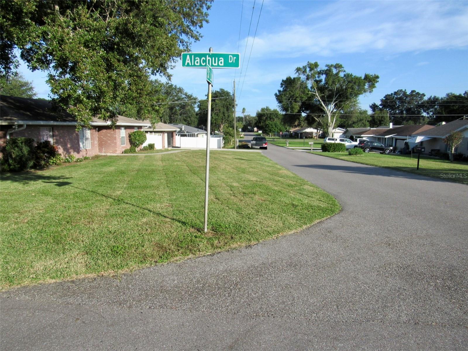 Single Family Residence at 202 SAINT LUCIE RD, WINTER HAVEN, photo 29 of 32
