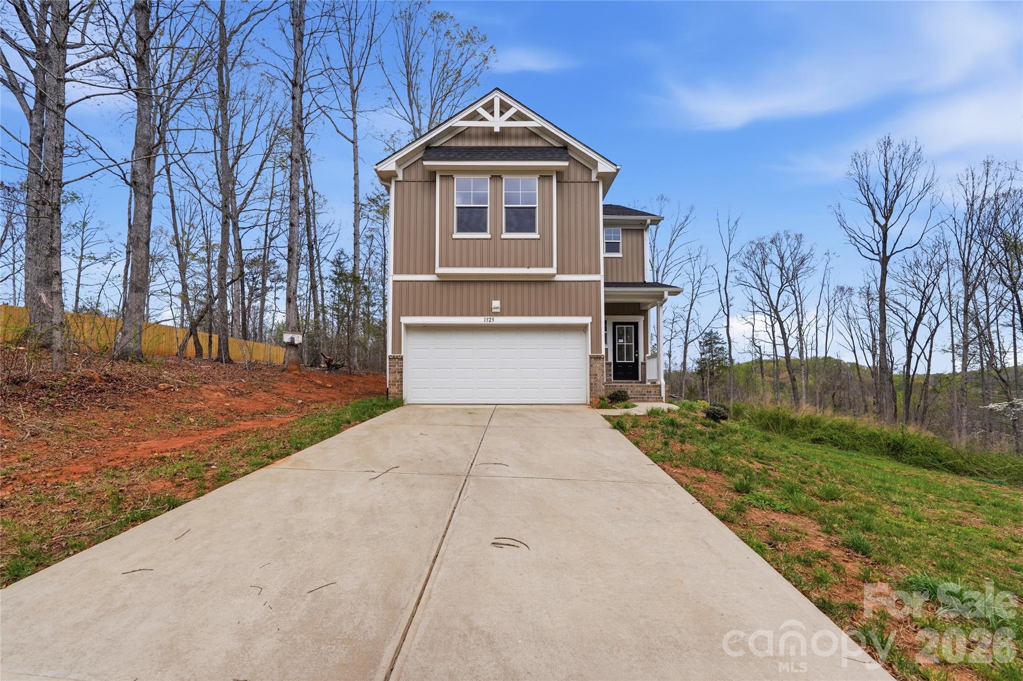 1325 Western Hills Lane