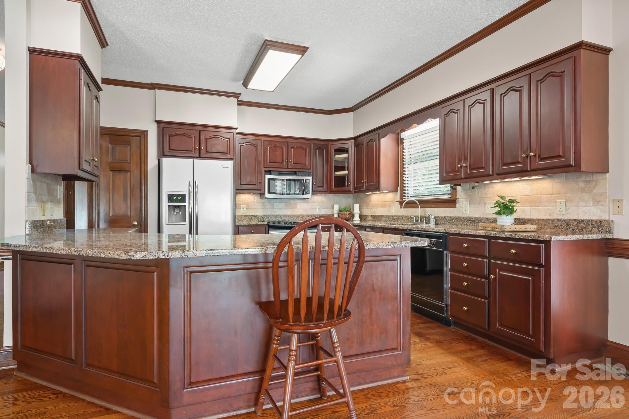 Single Family Residence at 11604 Bain School Road, Mint Hill, photo 10 of 40