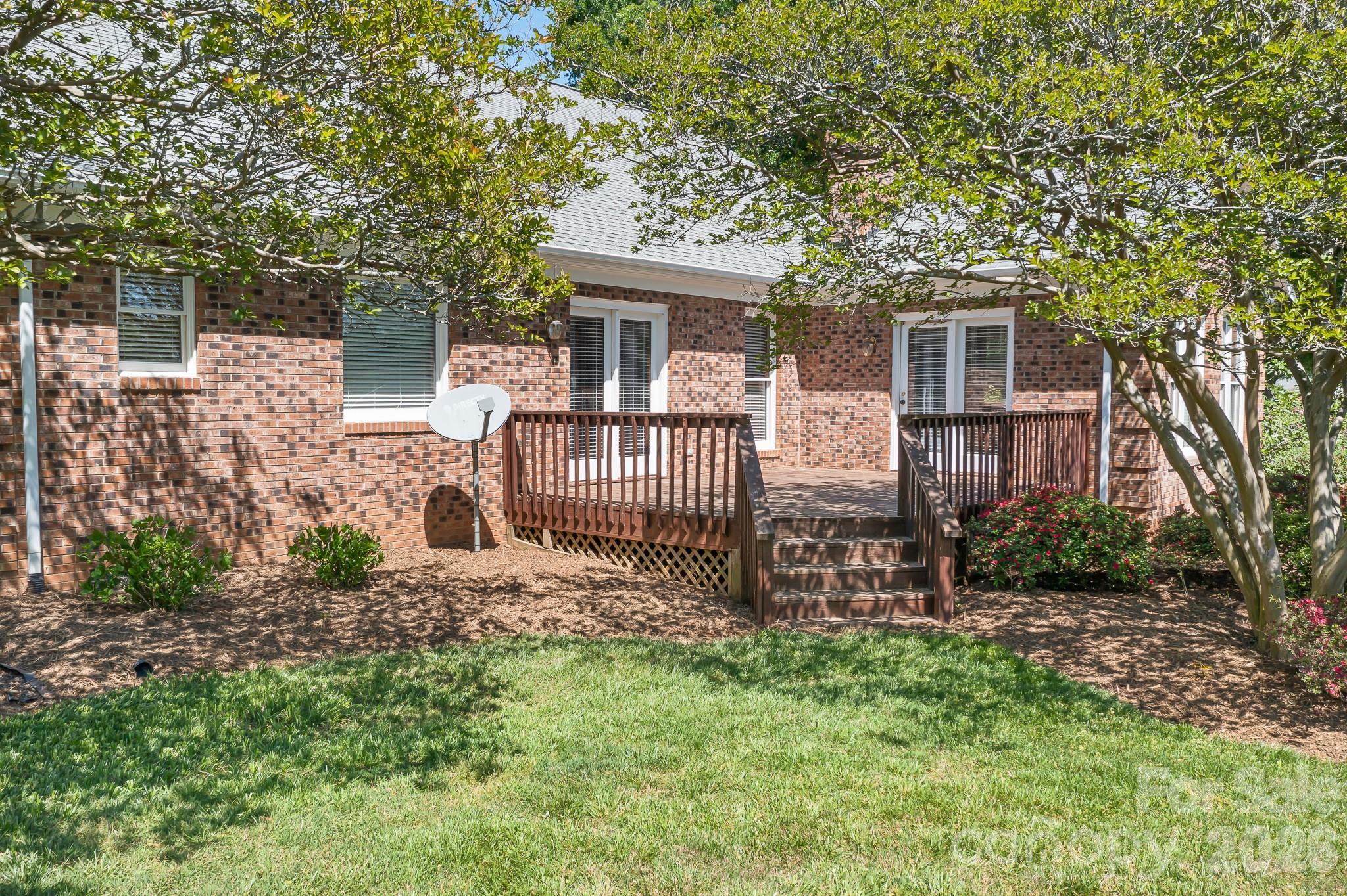 Single Family Residence at 11604 Bain School Road, Mint Hill, photo 30 of 40