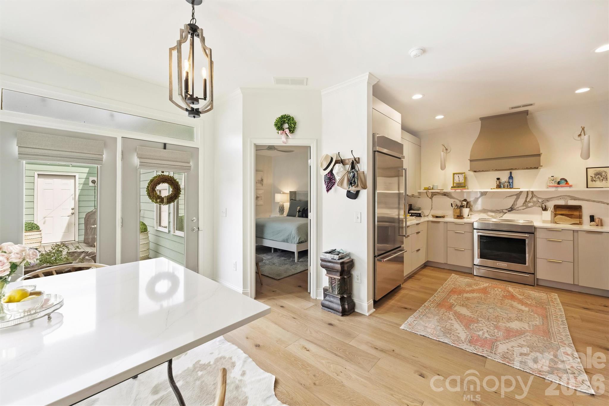 Townhouse at 4141 Spool Lane, Belmont, photo 8 of 43