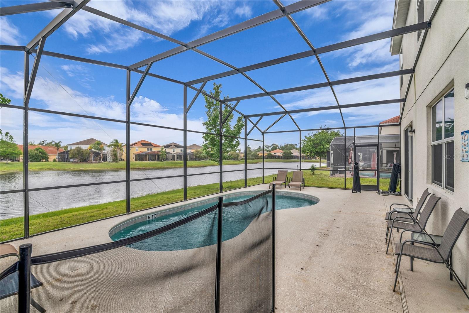 Single Family Residence at 2576 SHANTI DR, KISSIMMEE, photo 3 of 55
