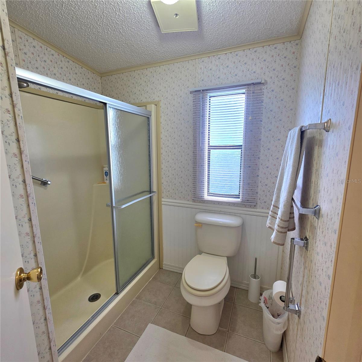 Primary Bathroom - 6114 GRAND OAKS DR SE, WINTER HAVEN