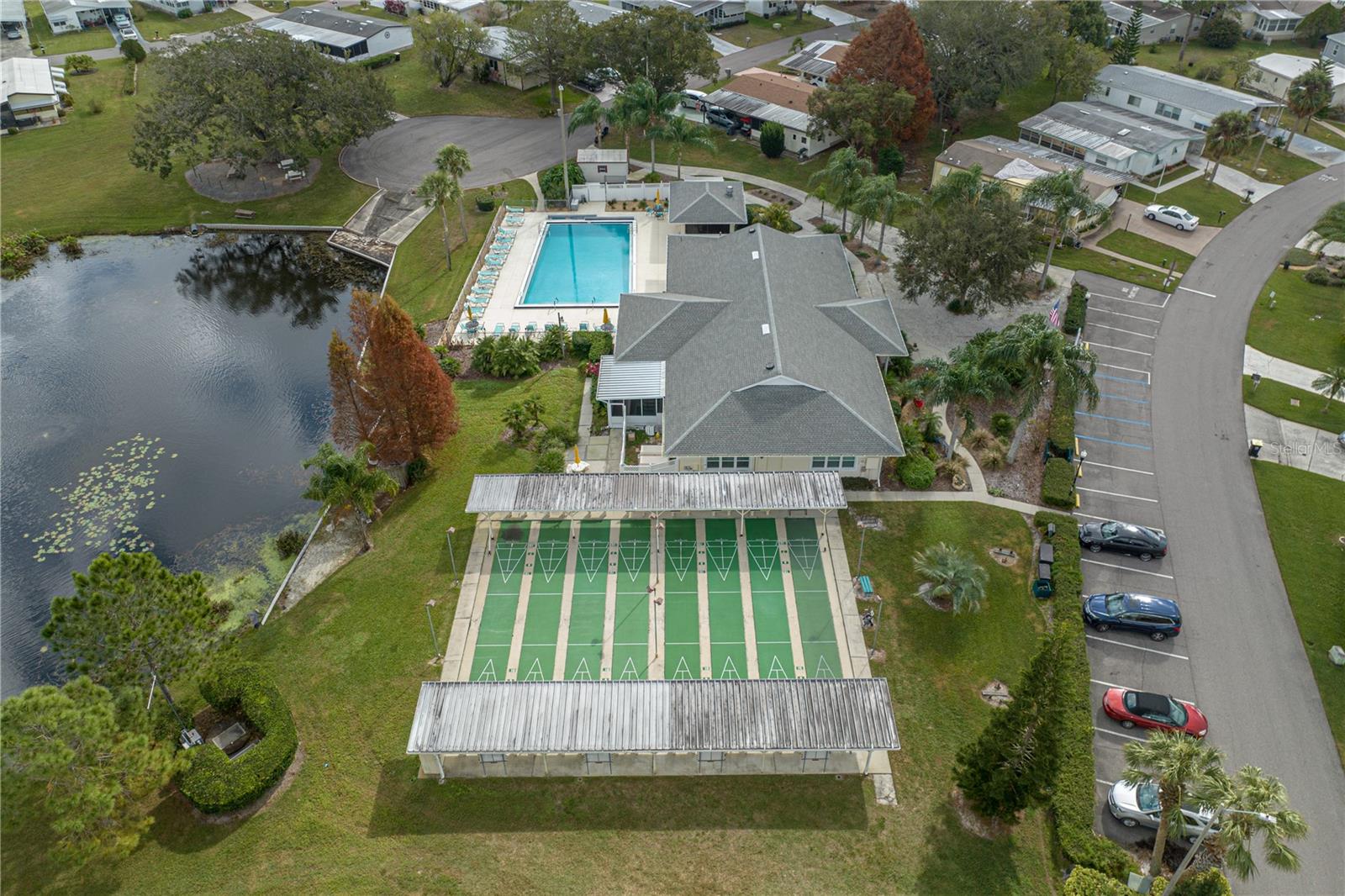 Manufactured Home at 6114 GRAND OAKS DR SE, WINTER HAVEN, photo 41 of 42