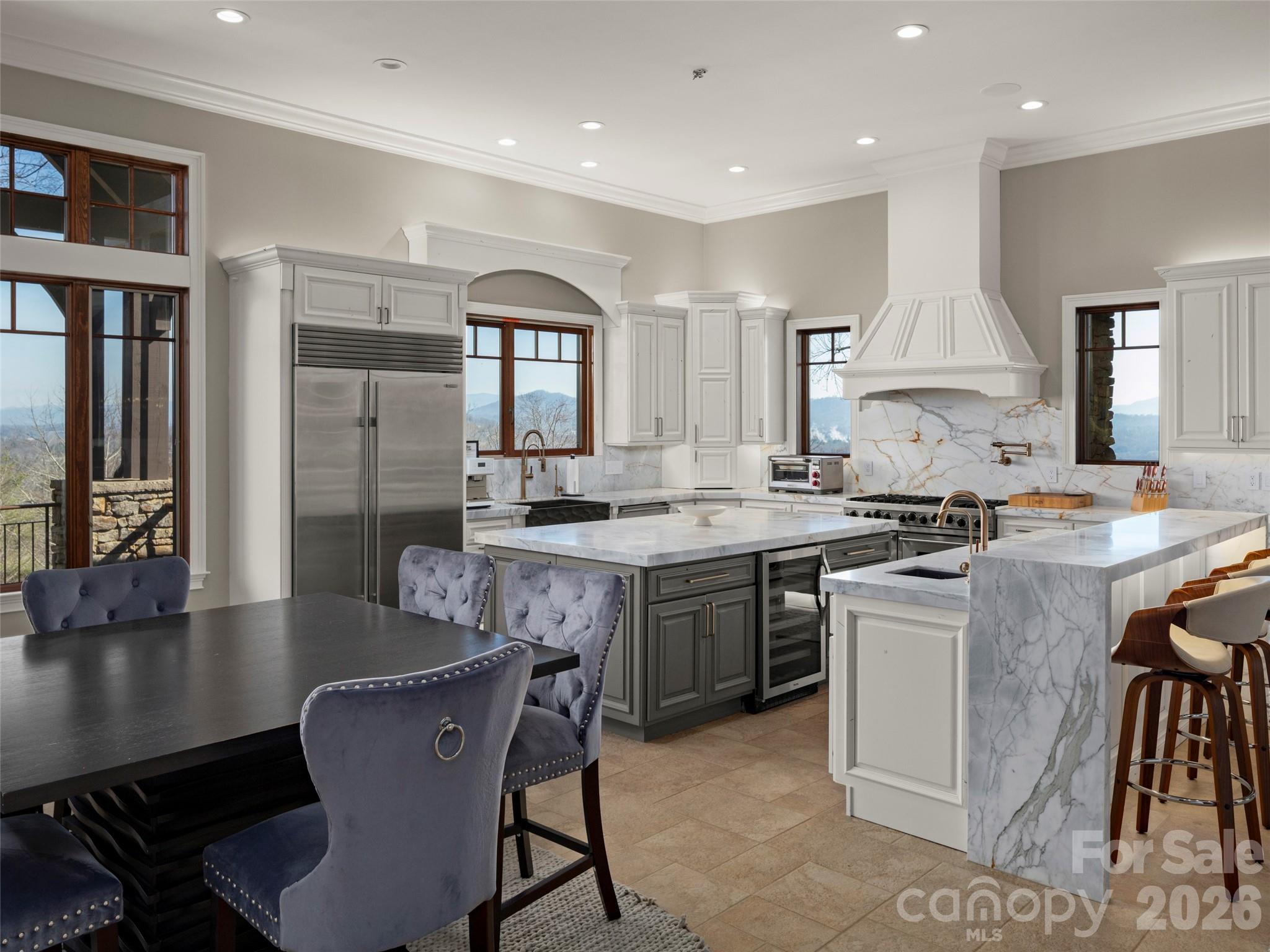 kitchen from the mud room - 47 Ridge Pine Trail, Arden