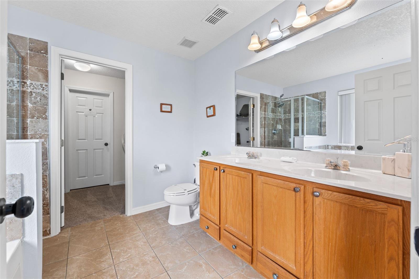 Single Family Residence at 213 WILLOW VIEW DR, DAVENPORT, photo 22 of 40