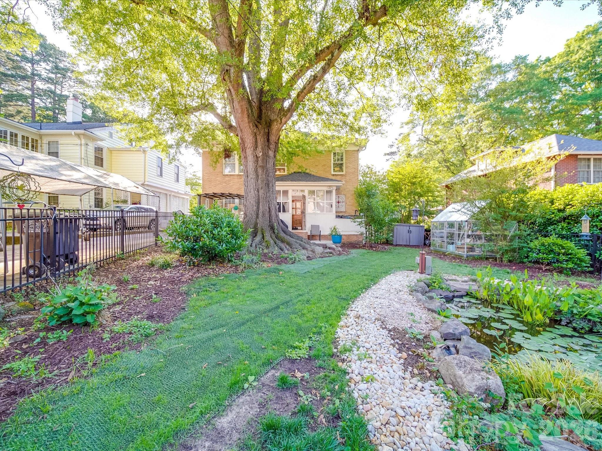 Back Yard - 907 Edgewood Circle, Gastonia
