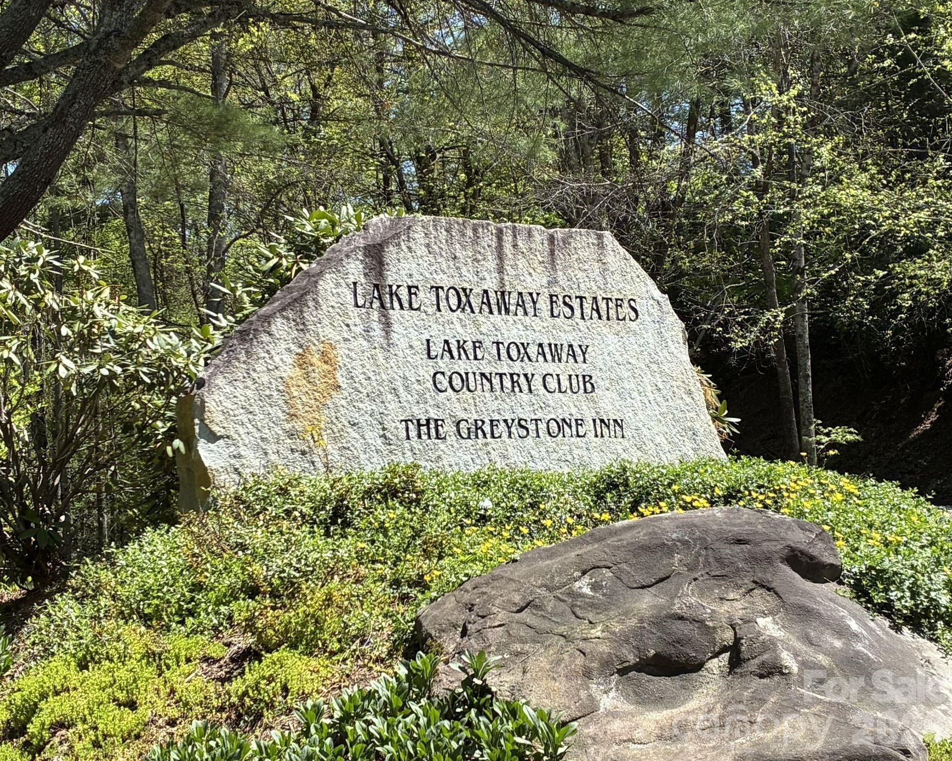 Lake Toxaway Entrance - P 2 L020RV Toxaway Cliff, Lake Toxaway