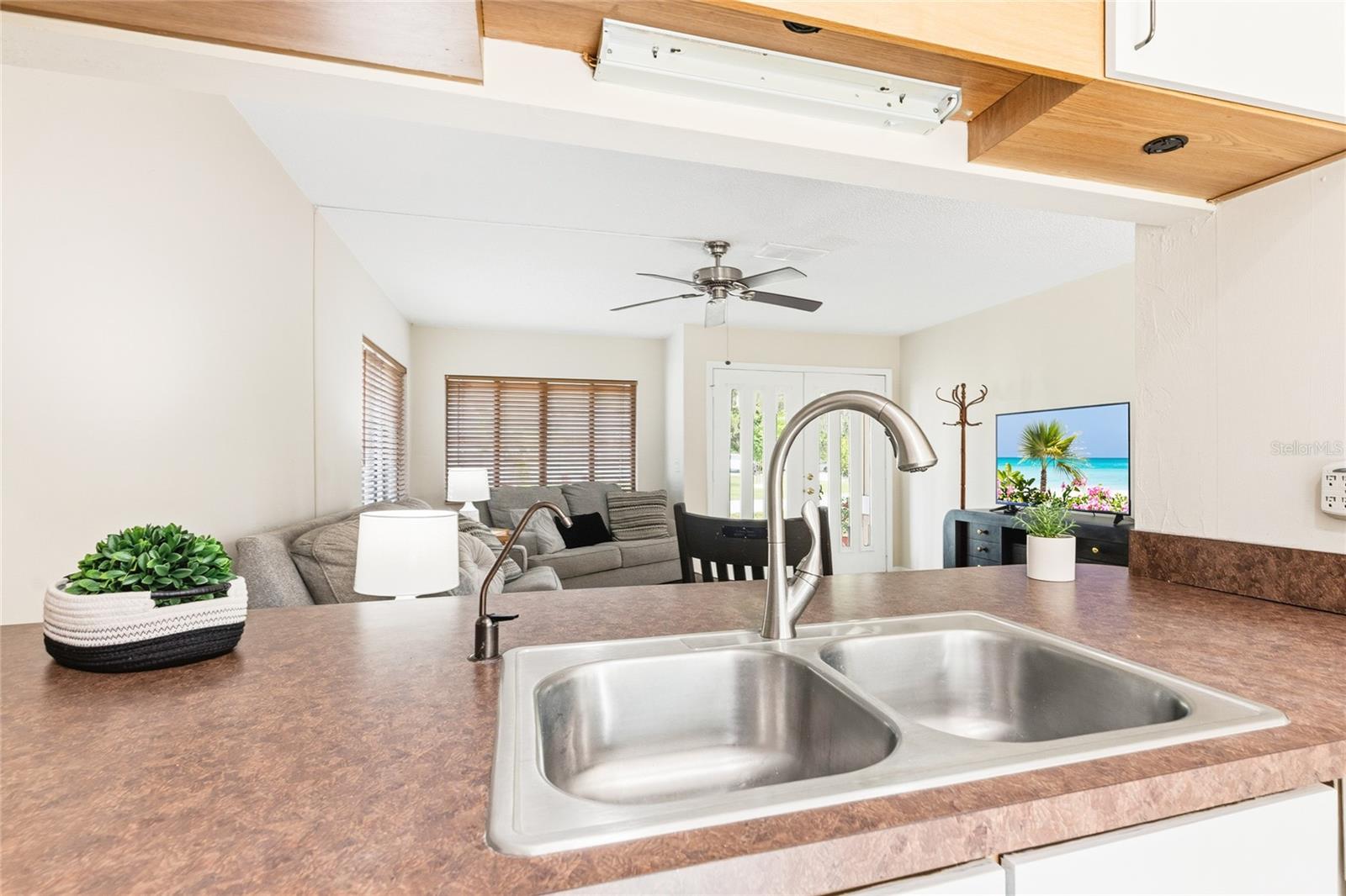 Single Family Residence at 8 LLADD CT, PALM COAST, photo 14 of 36
