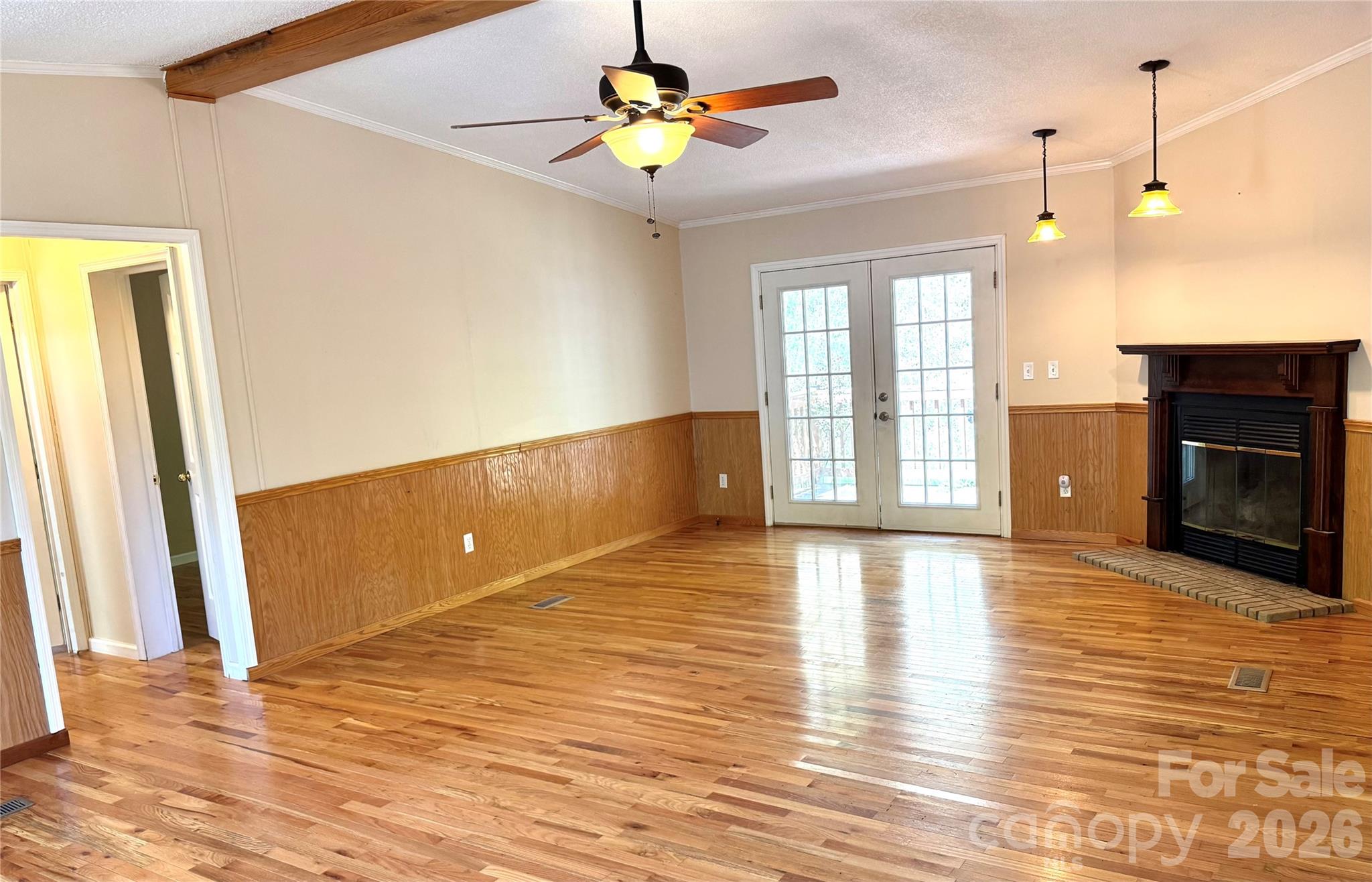 Single Family Residence at 942 Fisher Branch Road, Marshall, photo 13 of 40