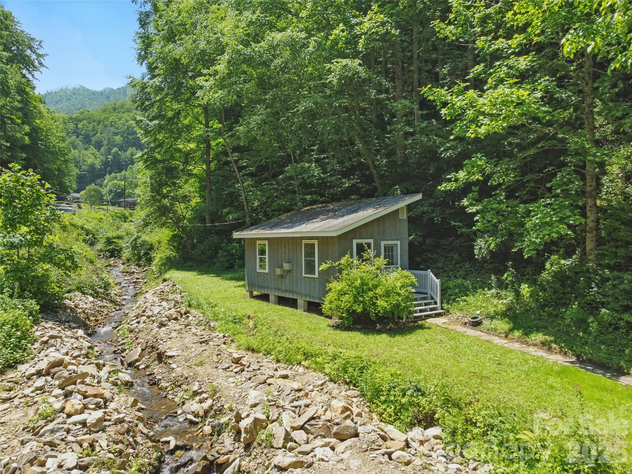 Metalsmith, Auto or Woodworking- Workshop Items convey with sell of the Property - 3829 Coxes Creek Road, Burnsville