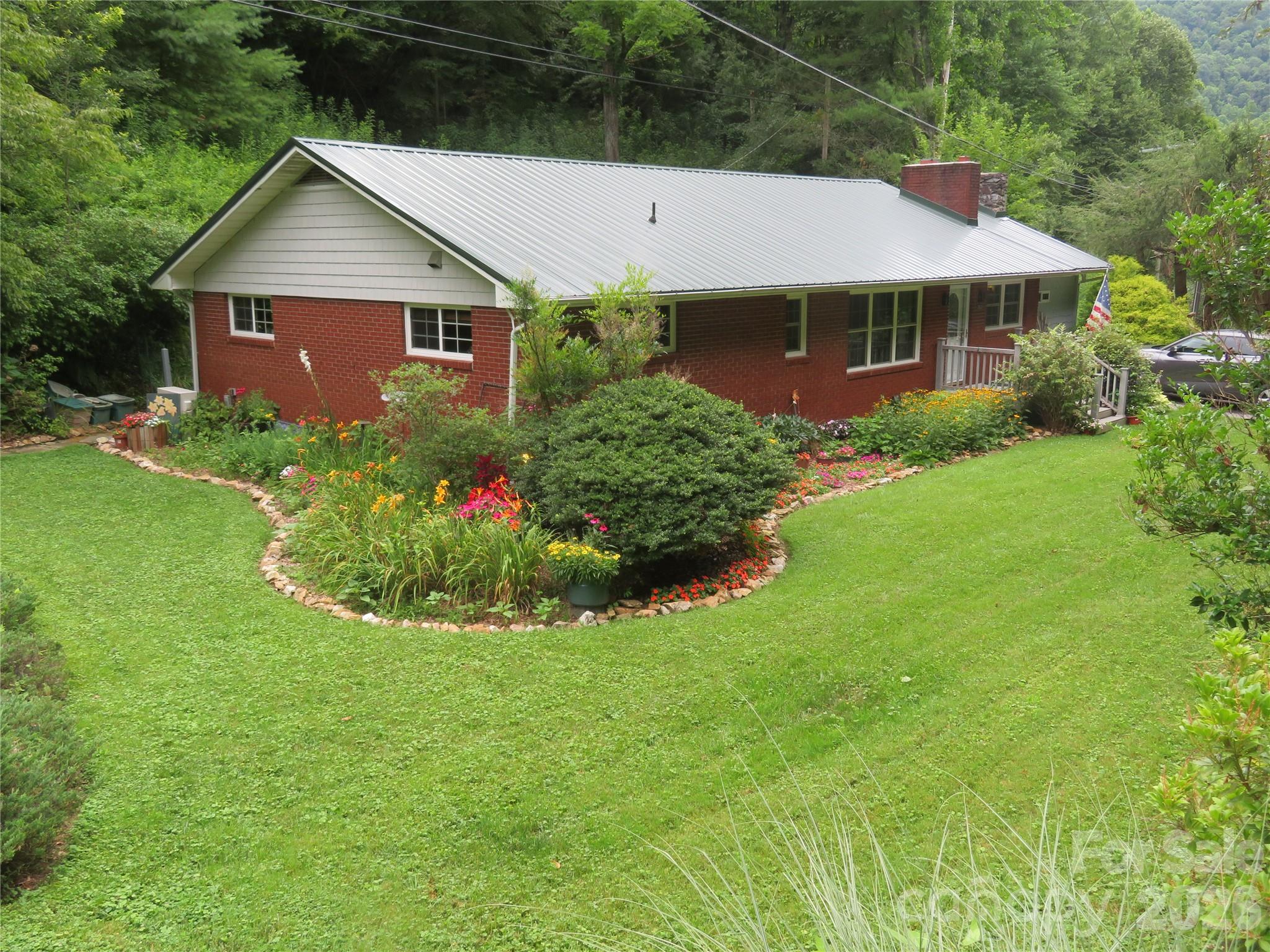 Single Family Residence at 3829 Coxes Creek Road, Burnsville, photo 39 of 42
