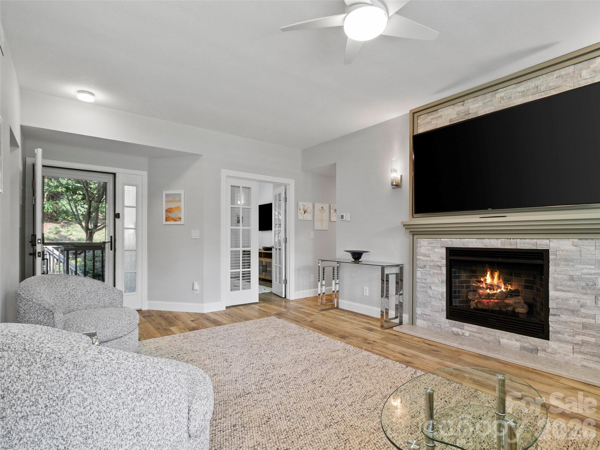 Condominium at 220 Stoney Falls Loop, Burnsville, photo 8 of 43