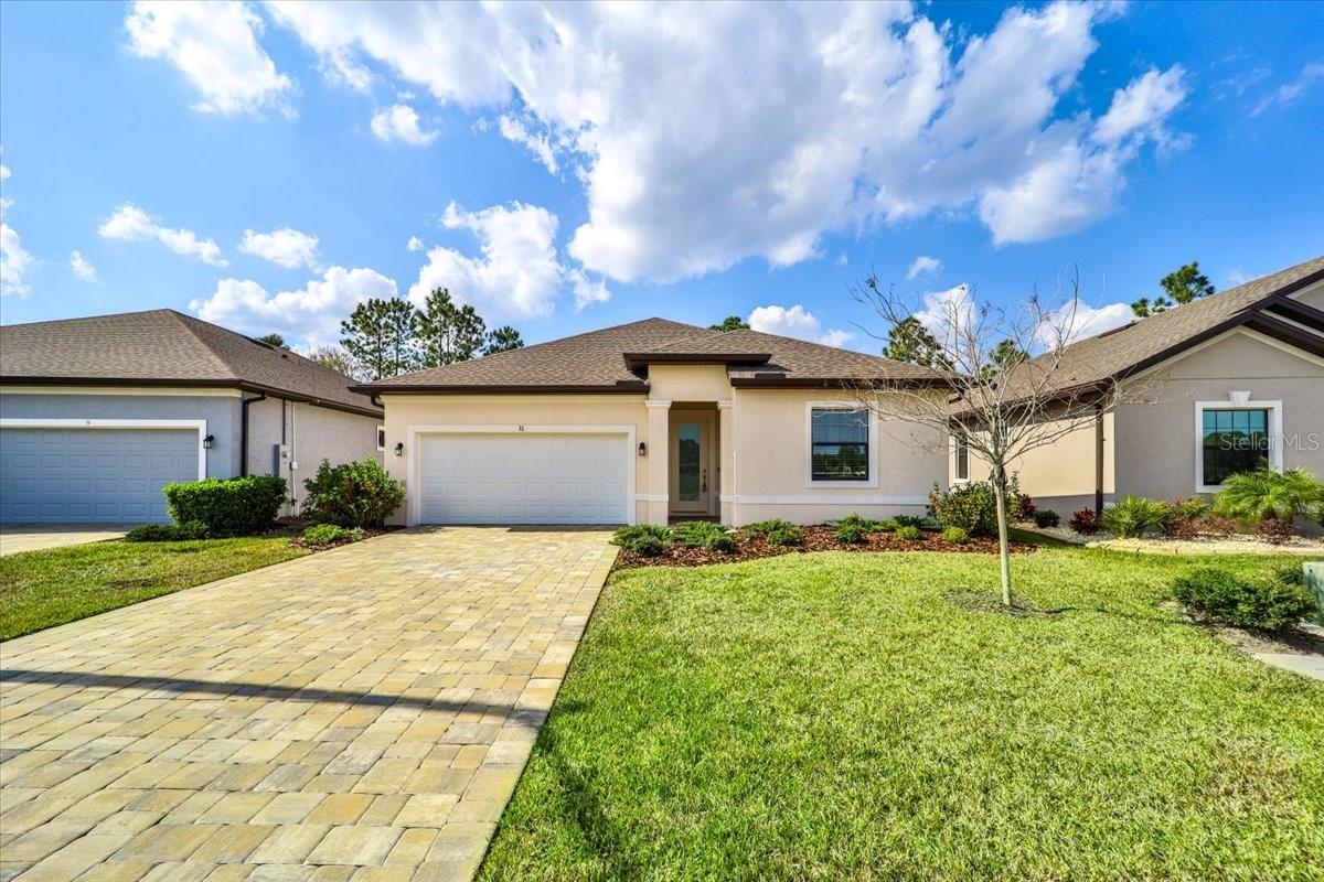 11 GREEN CIR