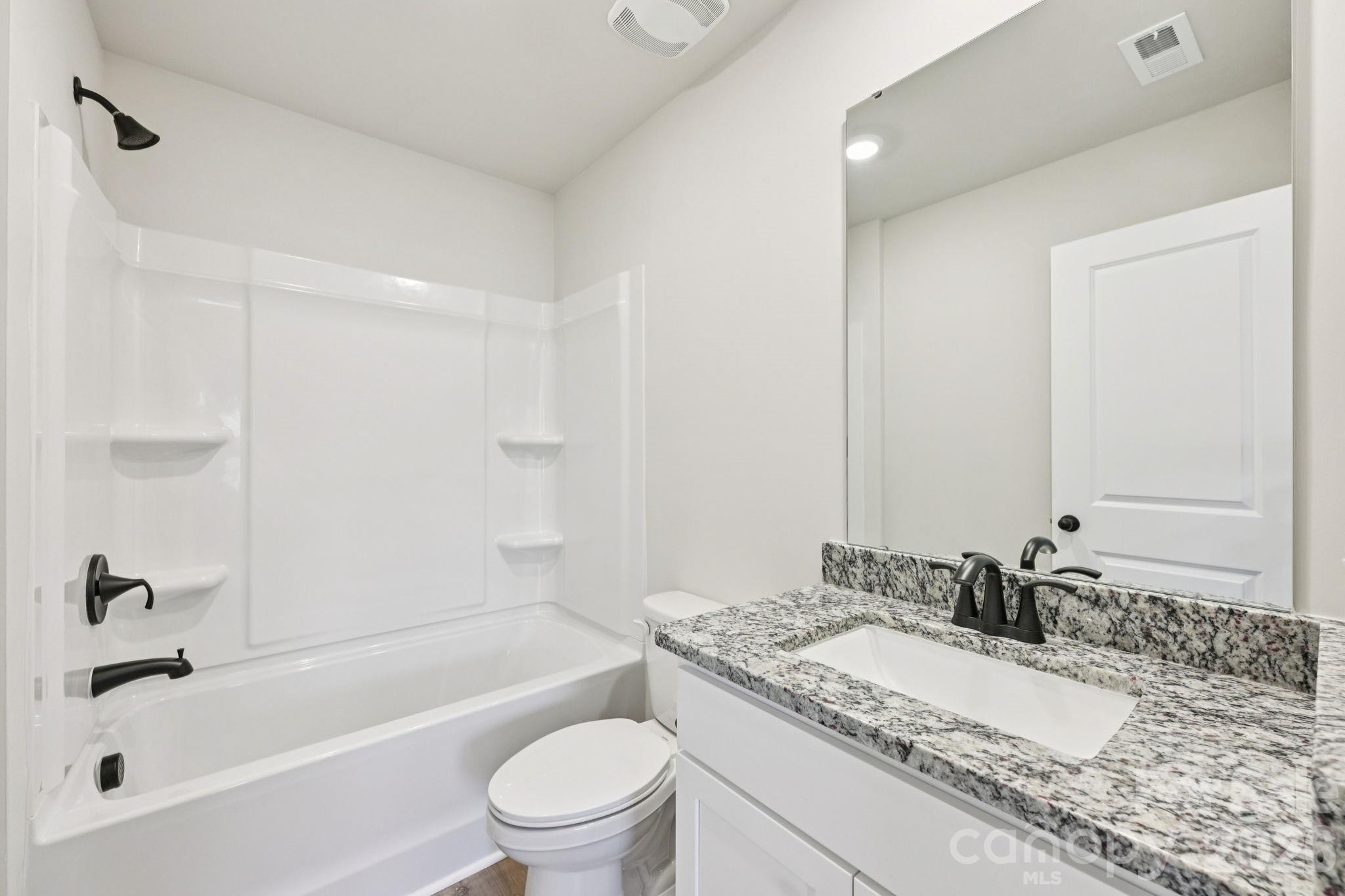 Single Family Residence at 818 Willow Estates Drive, Shelby, photo 14 of 35