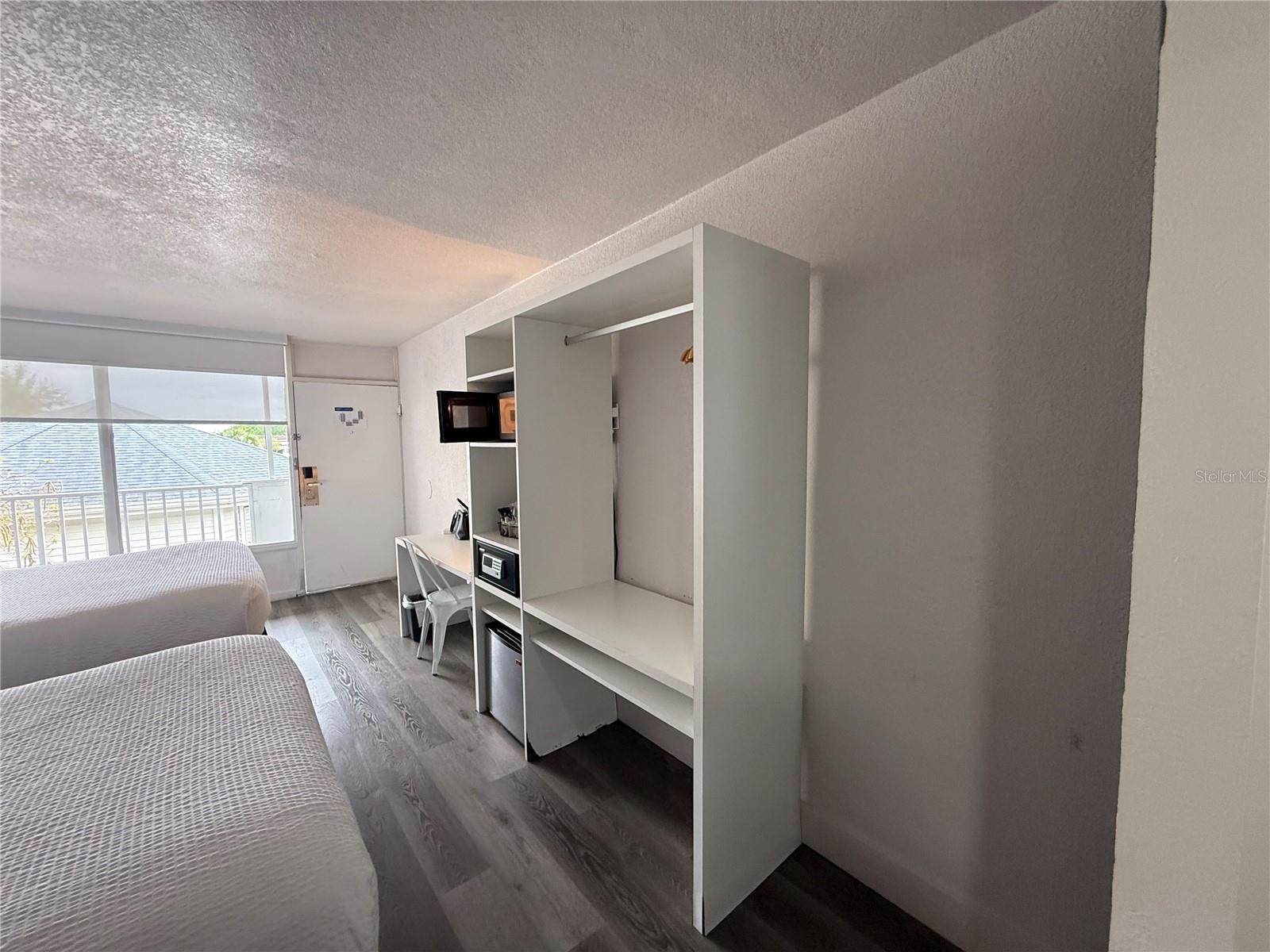 Condo - Hotel at 2930 POLYNESIAN ISLES BLVD #233, KISSIMMEE, photo 5 of 11
