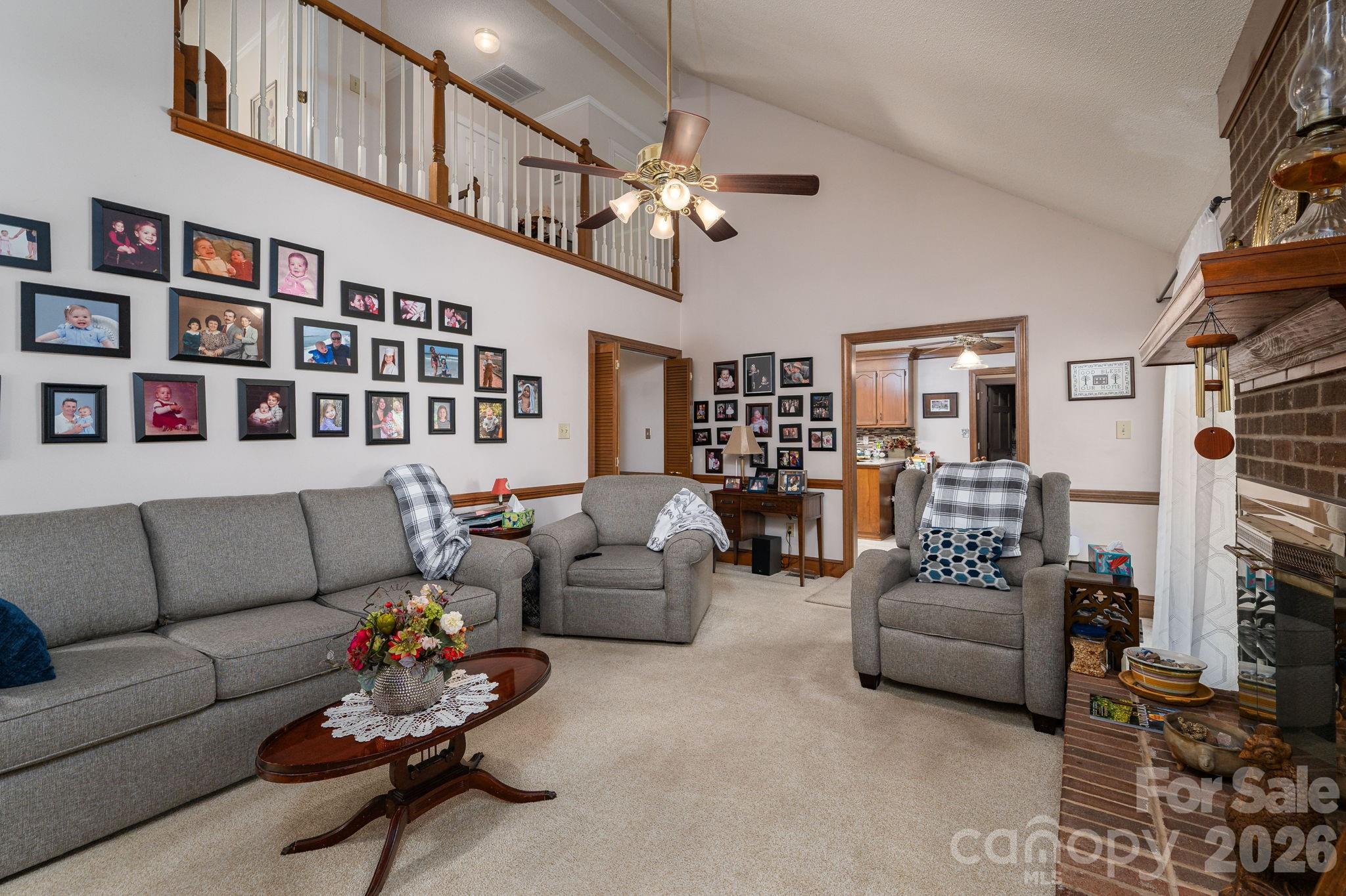 Single Family Residence at 1520 Stableview Drive, Gastonia, photo 11 of 44