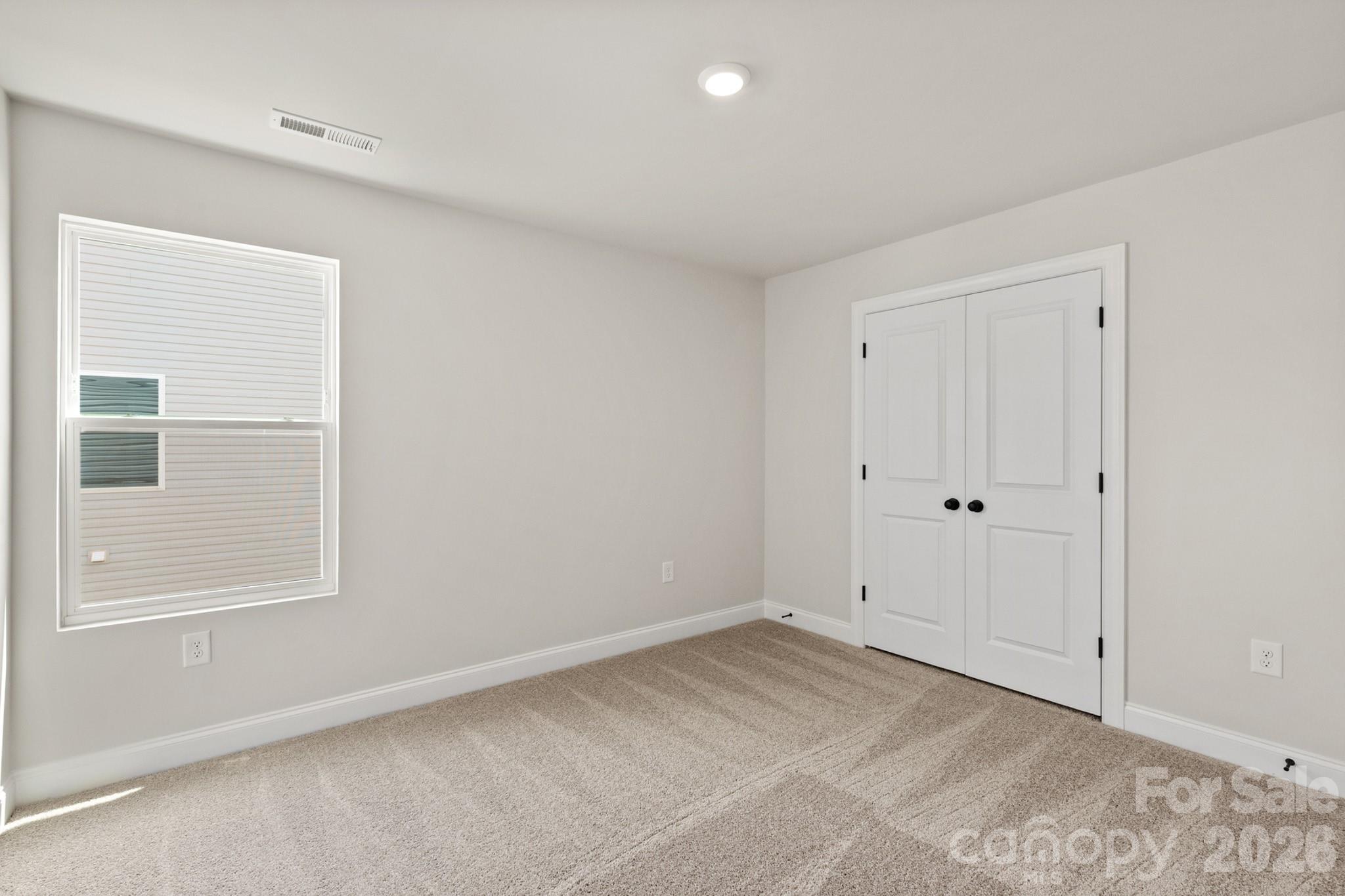 Single Family Residence at 810 Willow Estates Drive, Shelby, photo 5 of 17