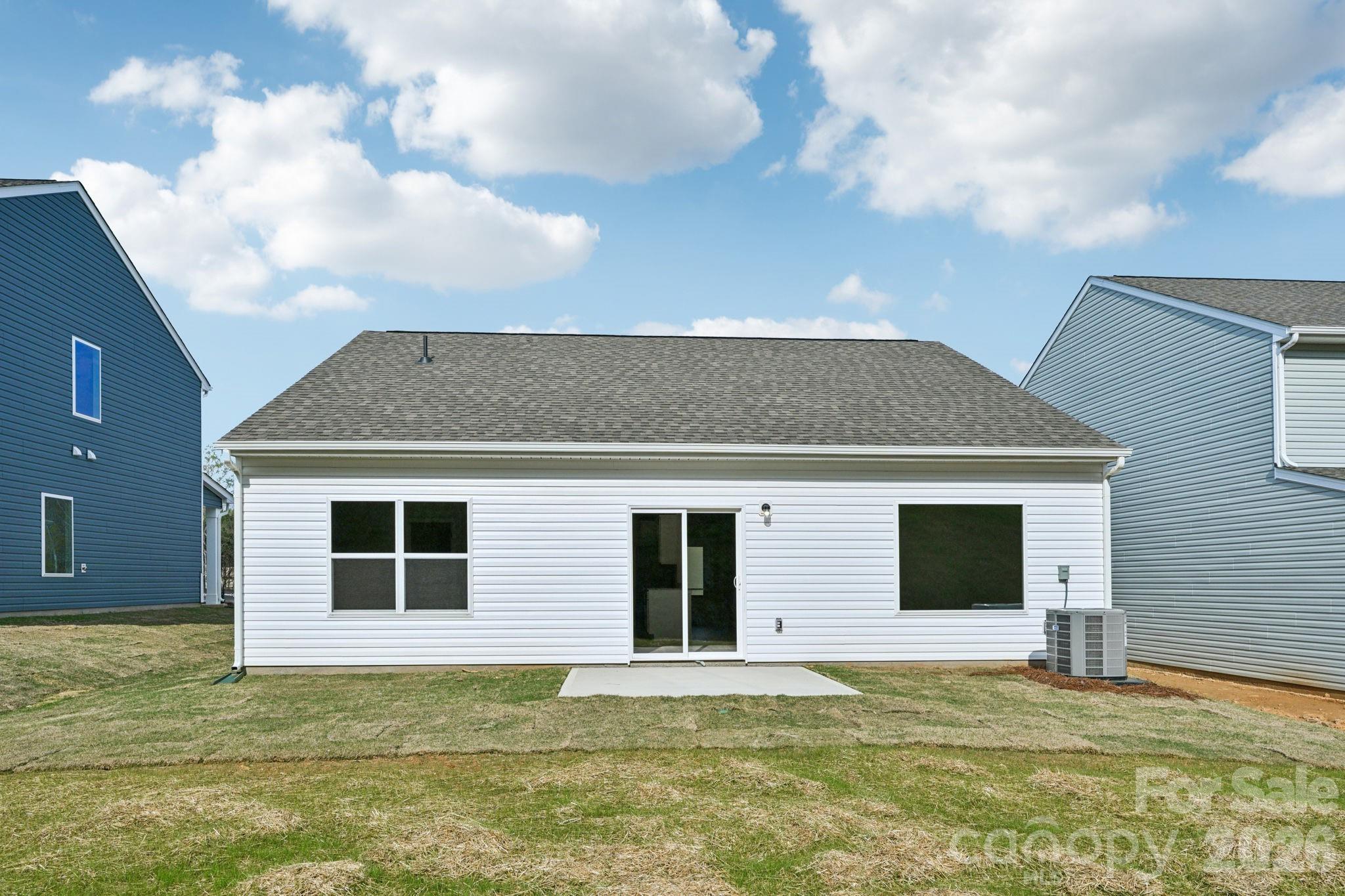 Single Family Residence at 800 Willow Estates Drive, Shelby, photo 6 of 34